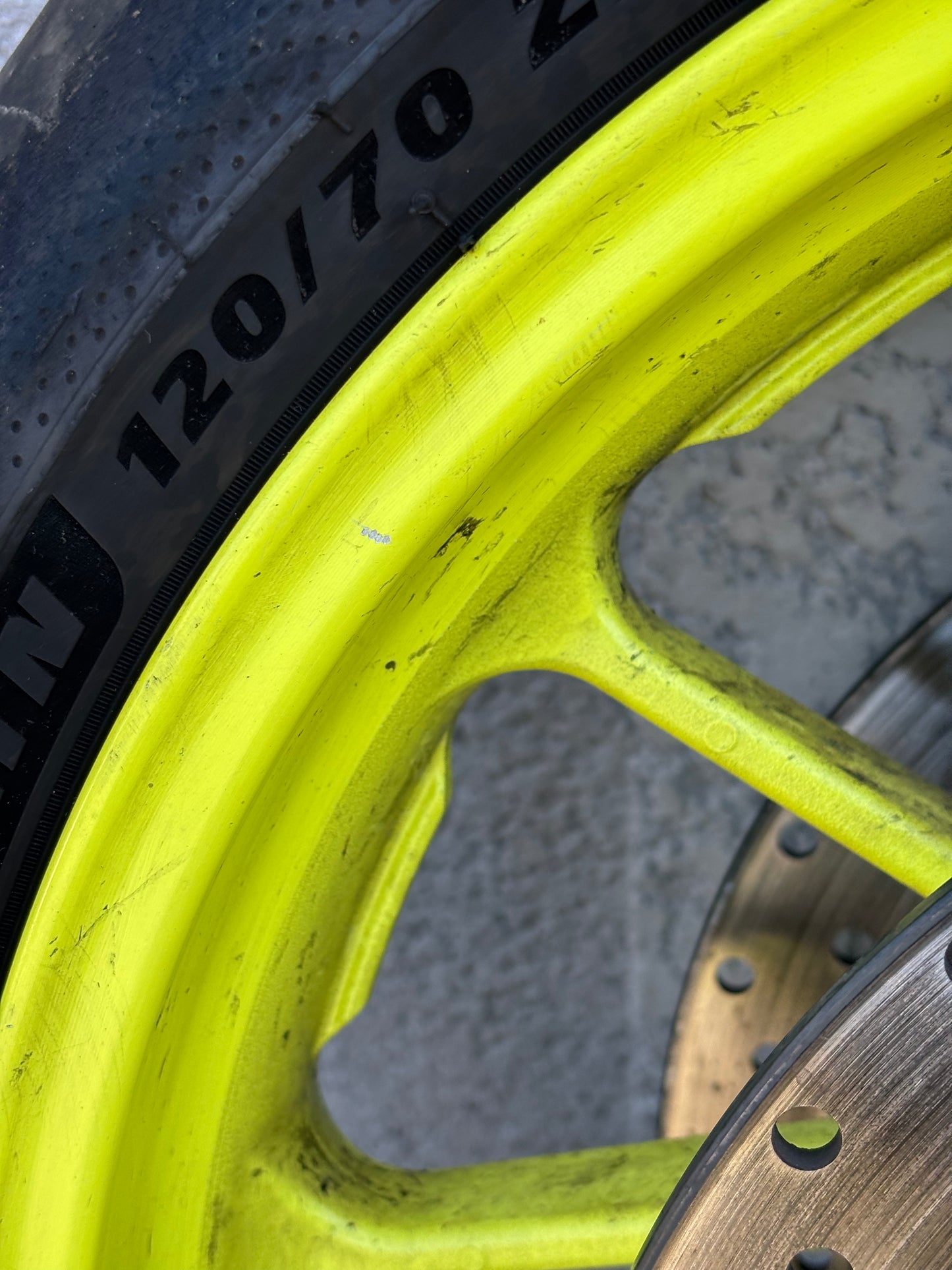 Roue jante disque avant arrière ABS Yamaha mt09 2013/2020