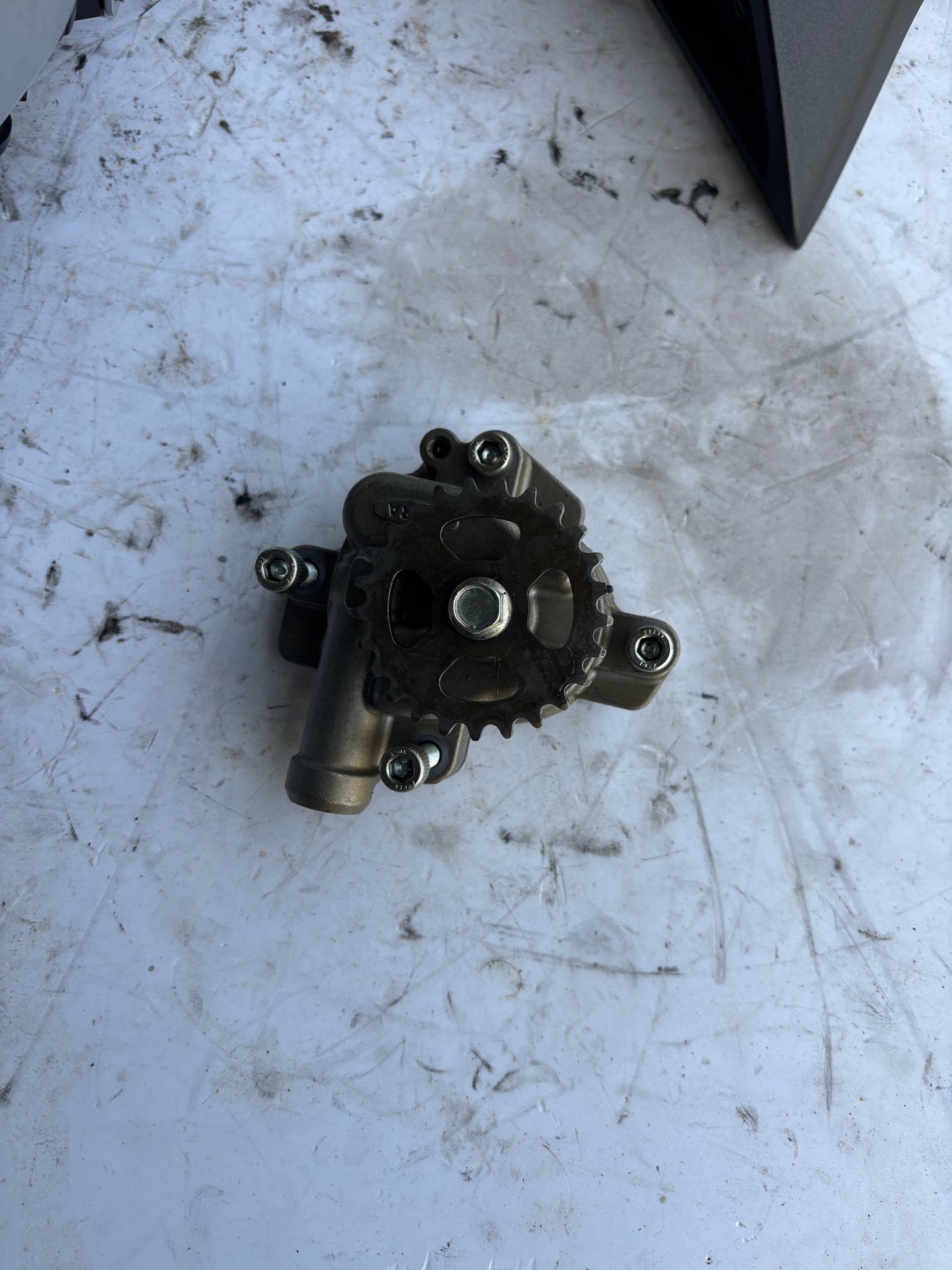 Pompe a huile yamaha mt 09 2017-2020