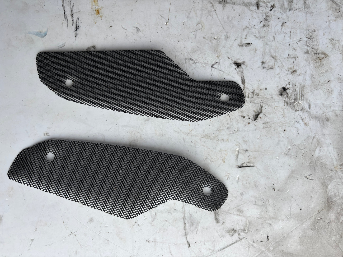 Grille écope air réservoir droite et gauche yamaha mt 09 2017- 2020