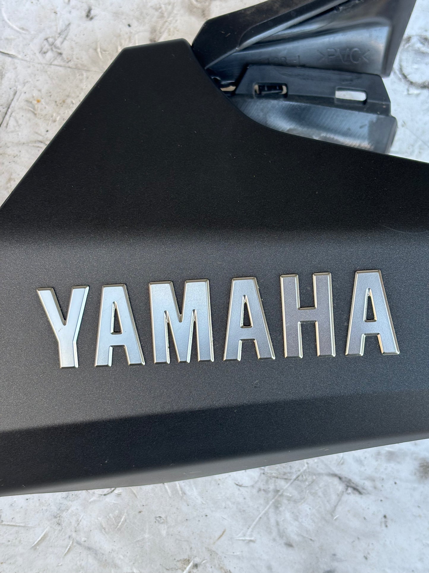Rechte und linke Lufthutze für Yamaha MT 09 2013-2016 Tank