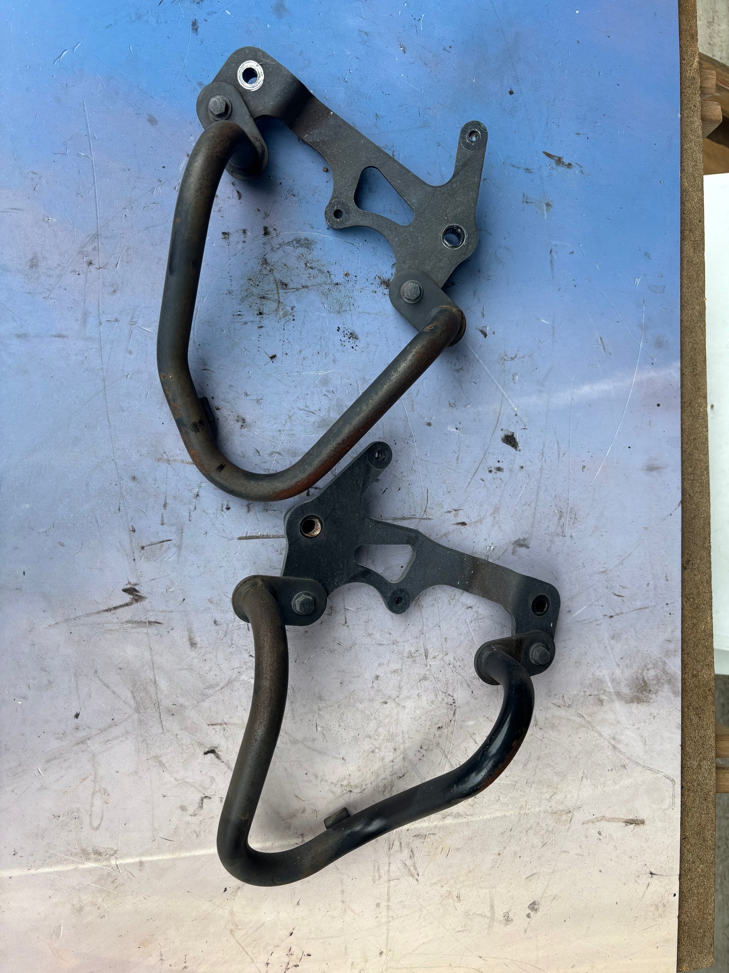 Crash bar cage bumper pare carter droite et gauche Yamaha tracer 900 2015/2020