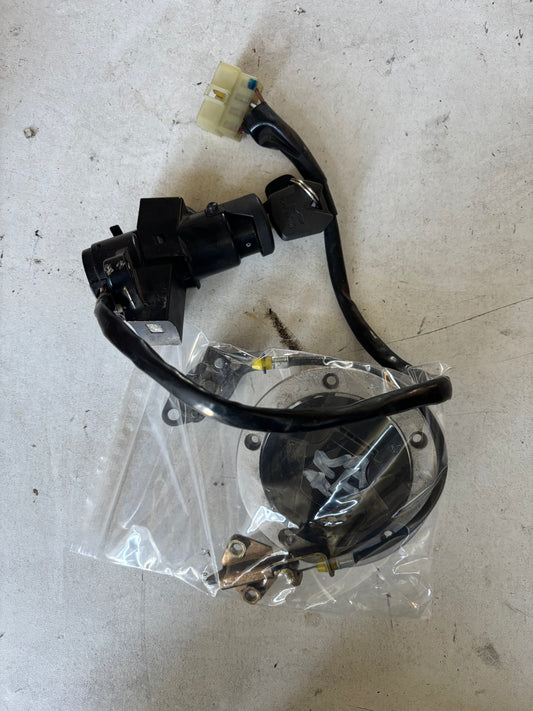Kit serrure démarrage Kawasaki Er6n Er6f  2005/2011 neiman/trappe/ serrure selle/1 clés