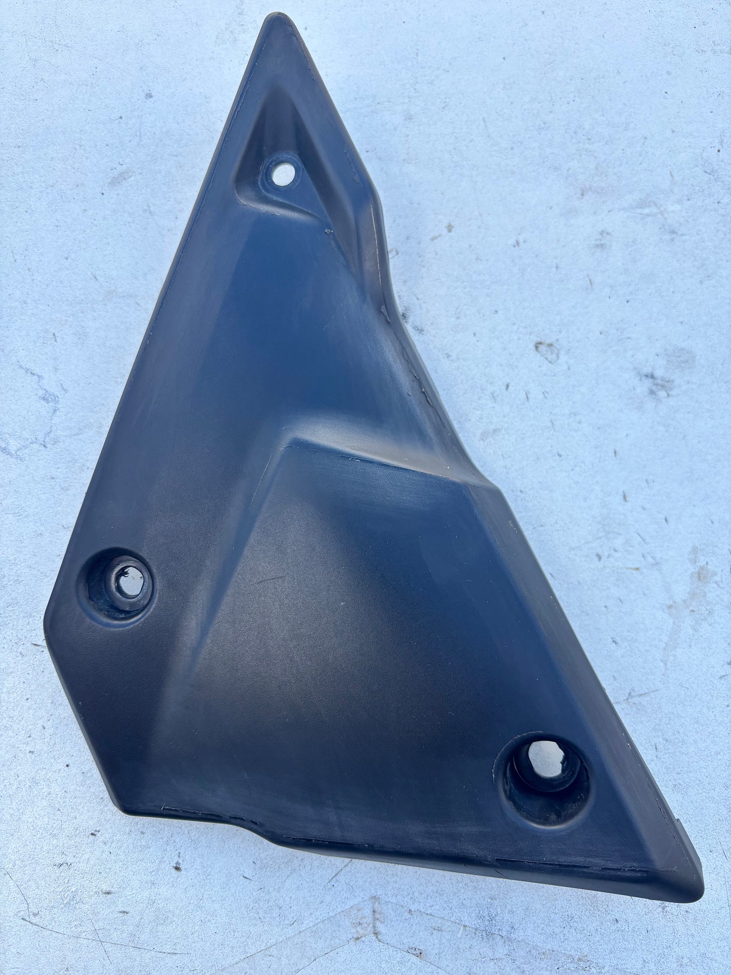 Cache latéral droit yamaha Tenere 700 2019 à 2024 BW3F17210000