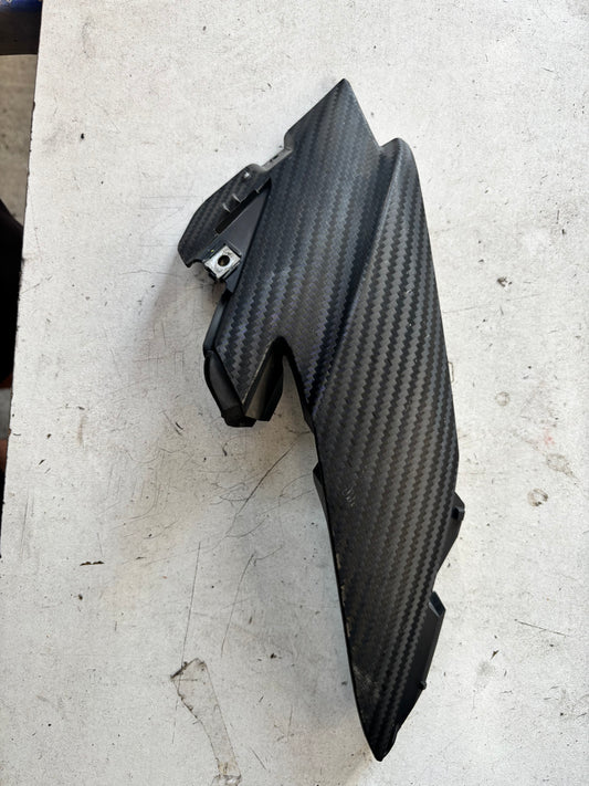 Carénage couvre optique latérale gauche  Yamaha tracer 900 2015/2017