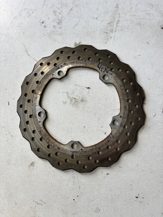 Eine hintere Bremsscheibe Yamaha MT-07 2014/2020