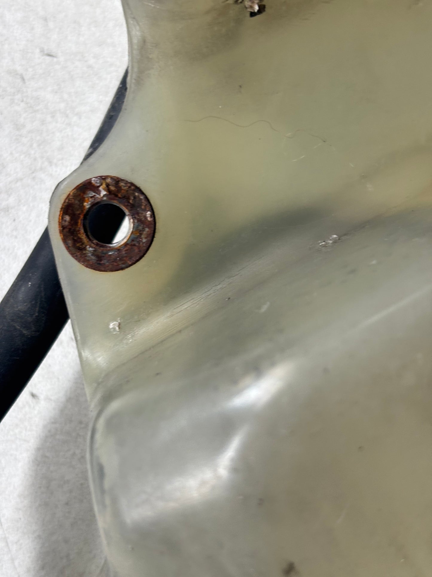 Kawasaki zx6r 2009/2012 coolant tank