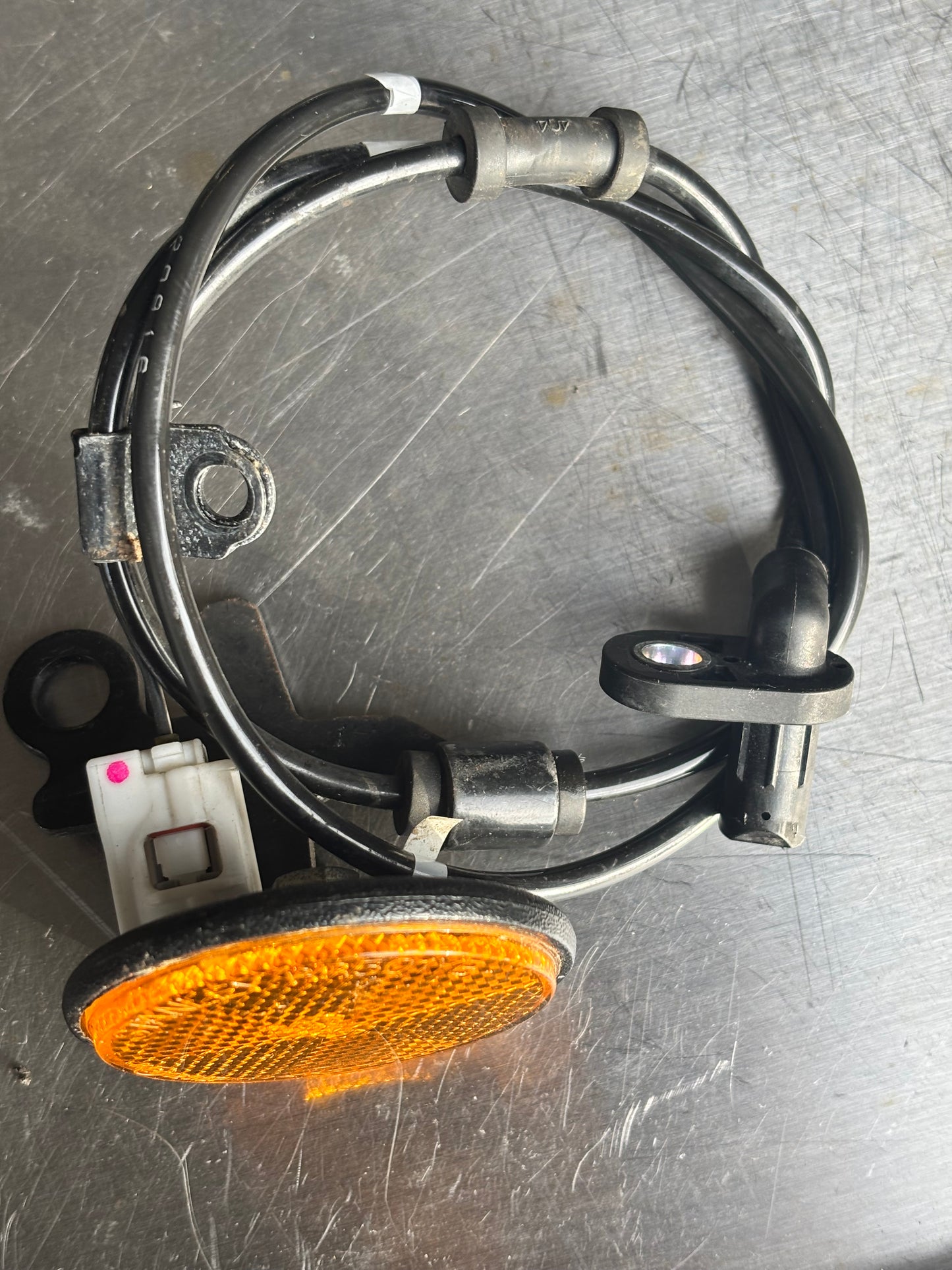 Capteur abs avant  yamaha mt 09 2021-2024 B7N-85870-00