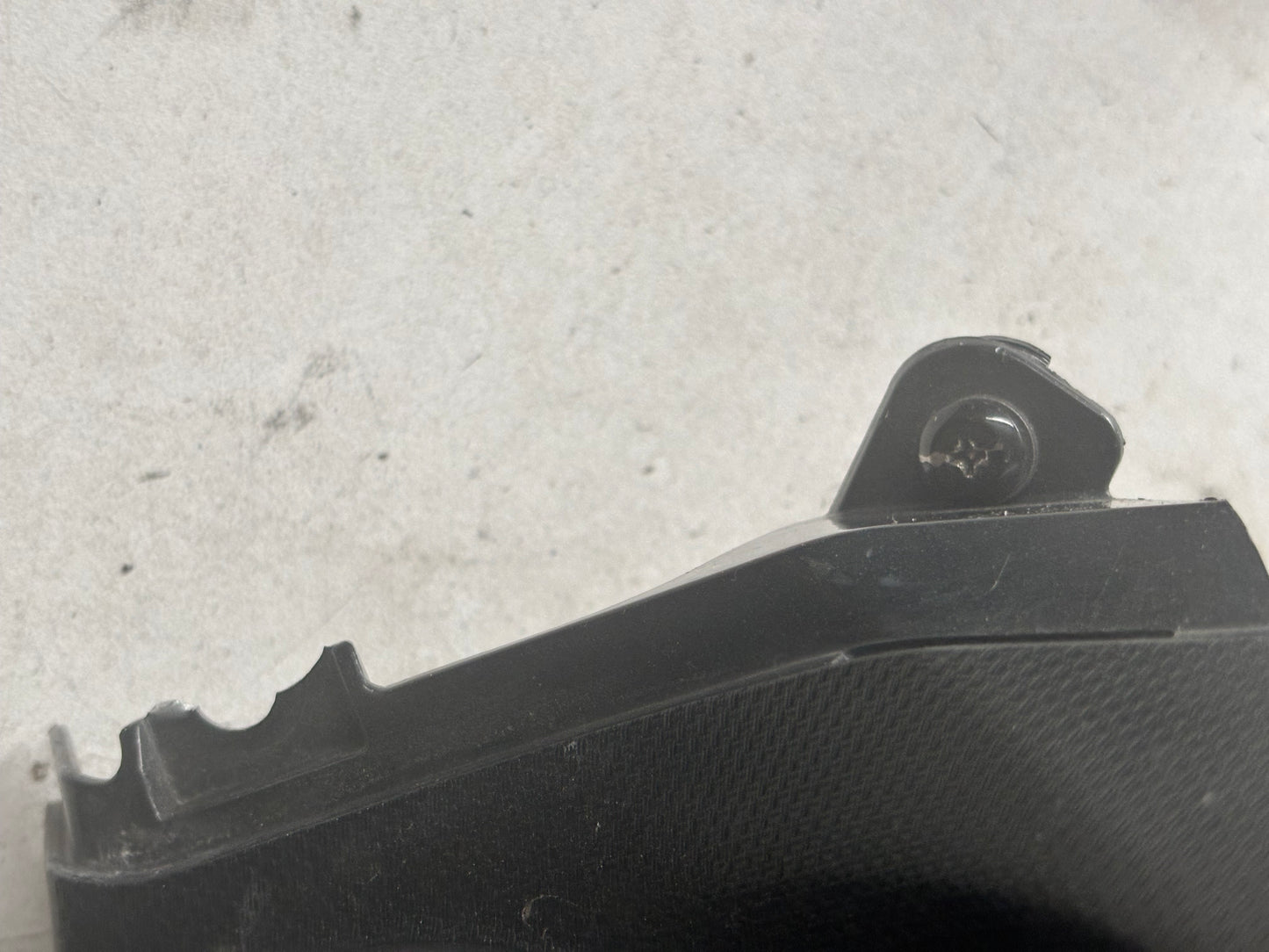 Entourage compteur Kawasaki Er6F 2005/2008