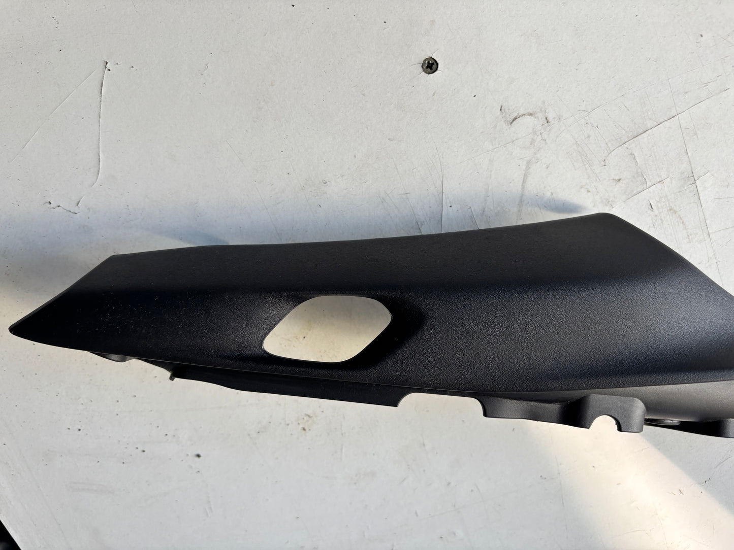 Coque arrière gauche yamaha mt 09 2021-2024