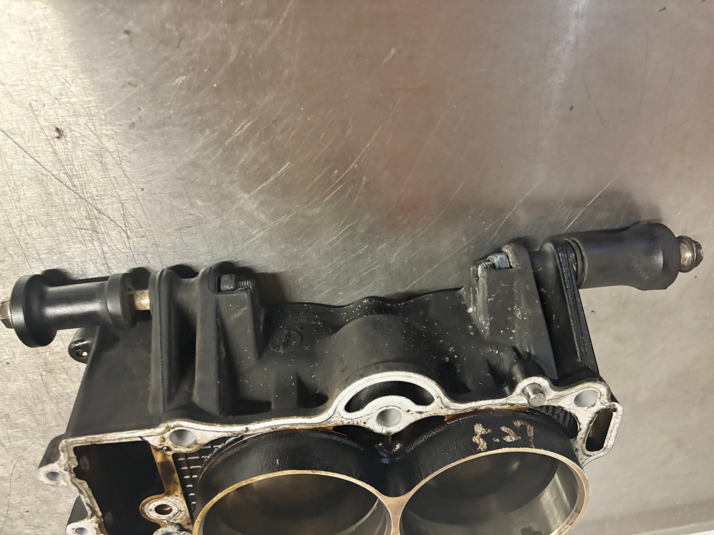 Bloc cylindre piston bielle Er6n Er6F 2012 à 2016