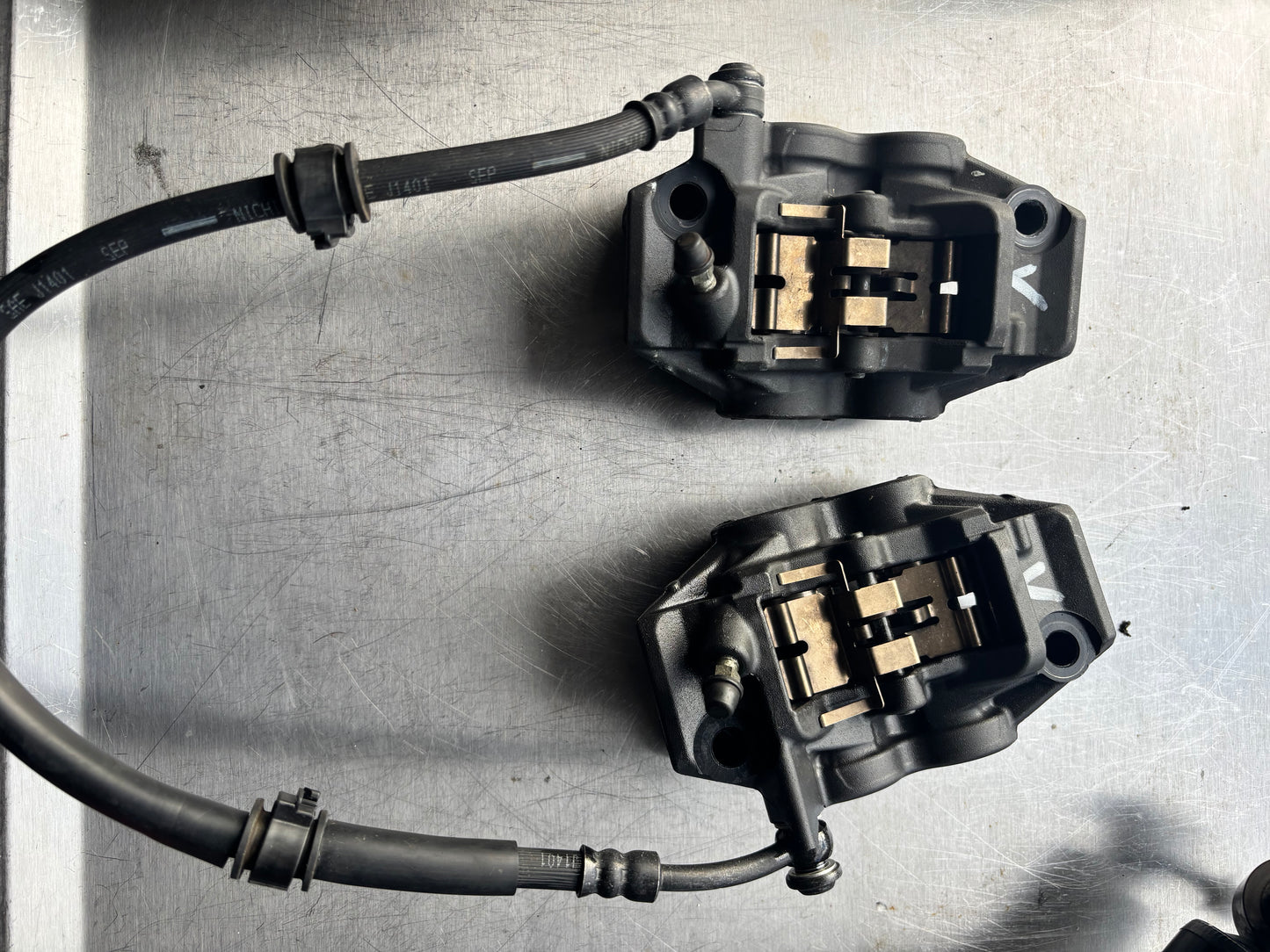 Étrier paire avant  yamaha mt 09 2021-2024