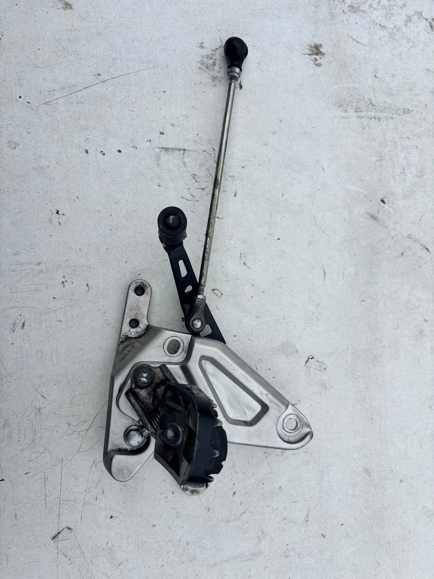 Platine sélecteur gauche yamaha Tenere 700 2019 à 2024