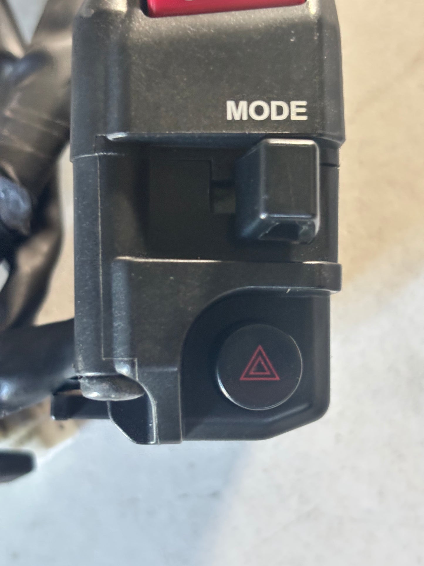 Right switch start Yamaha Tracer 900 2015/2017