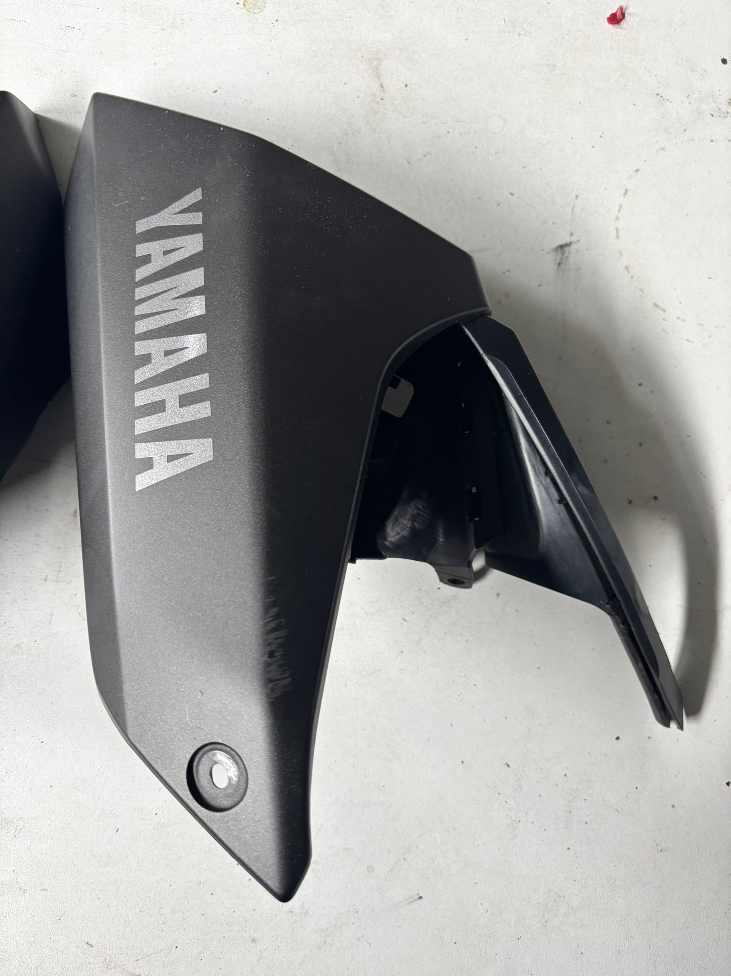 Luftschaufel Tank rechts und links Yamaha MT 09 2013-2016