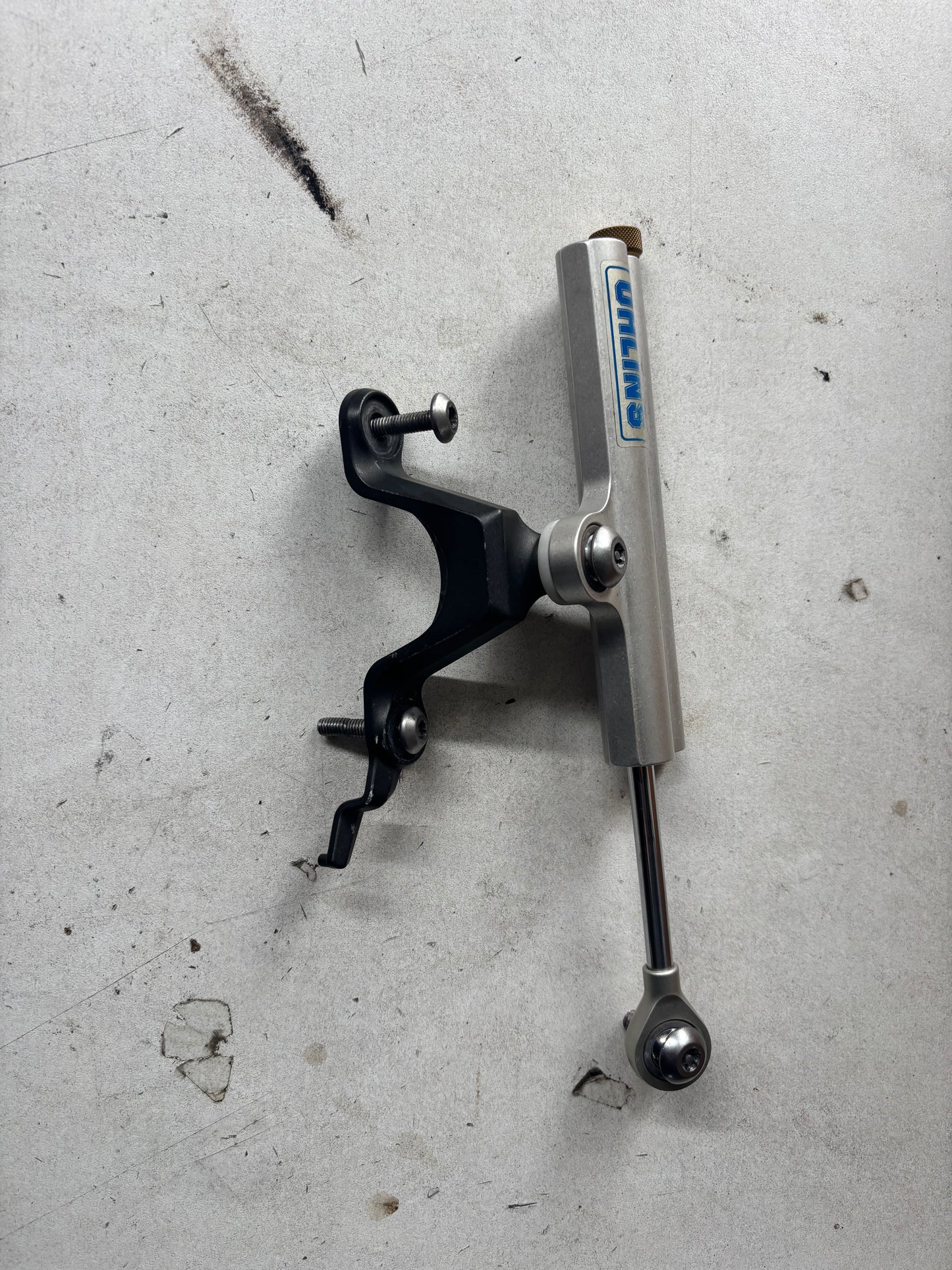Amortisseur de direction ohlins Kawasaki zx6r 2009/2016 Zx10r 2008-2024