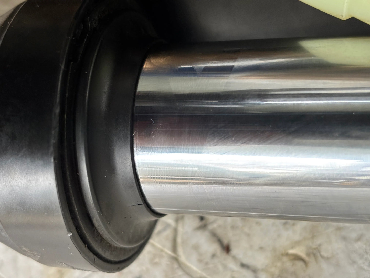 Fourche bras de fourche Er6n Kawasaki 2005/2008 sans abs
