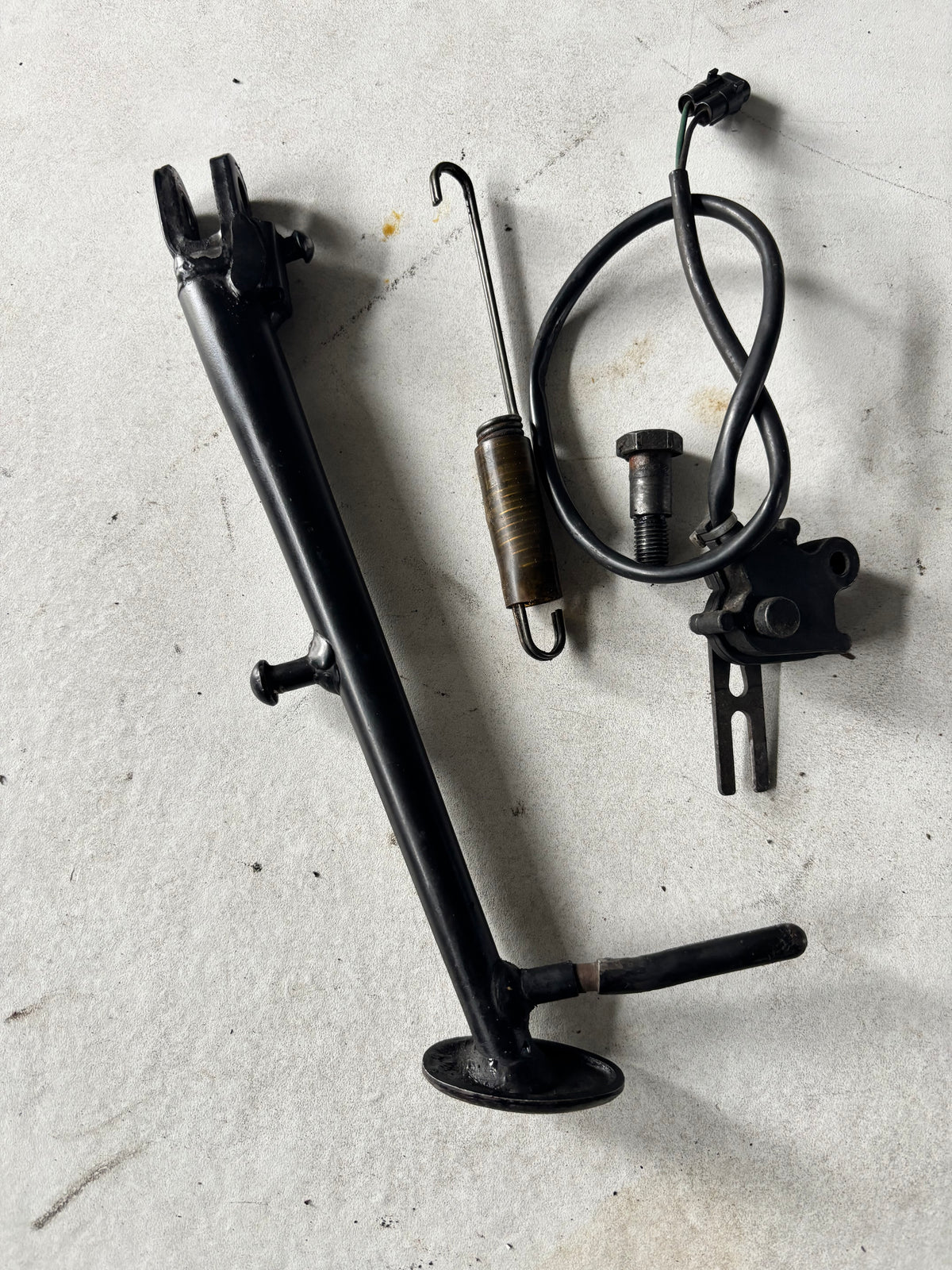 Béquille et contacteur Kawasaki Er6n er6f