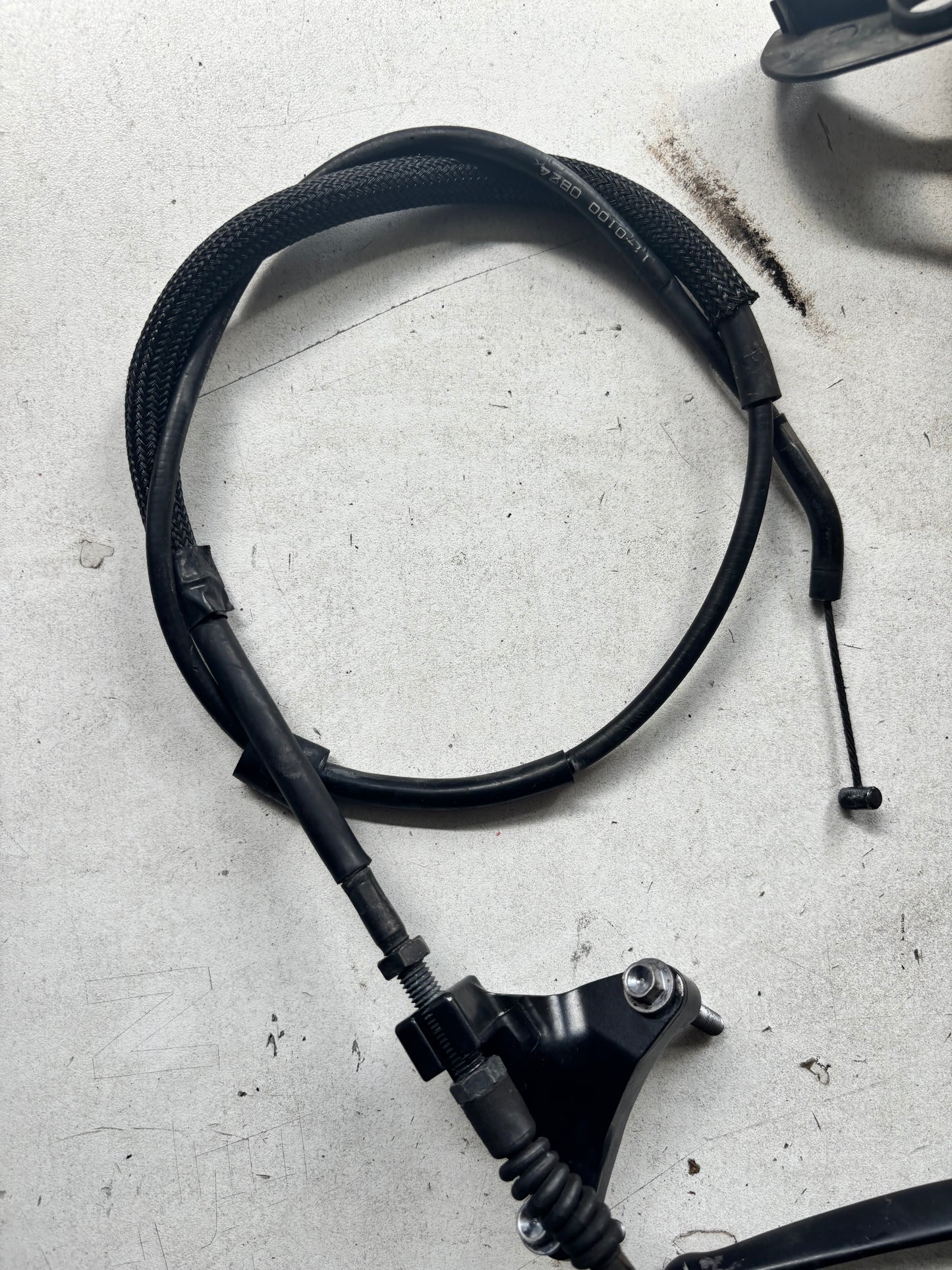 Câble embrayage et support Kawasaki zx6r 2009/2012