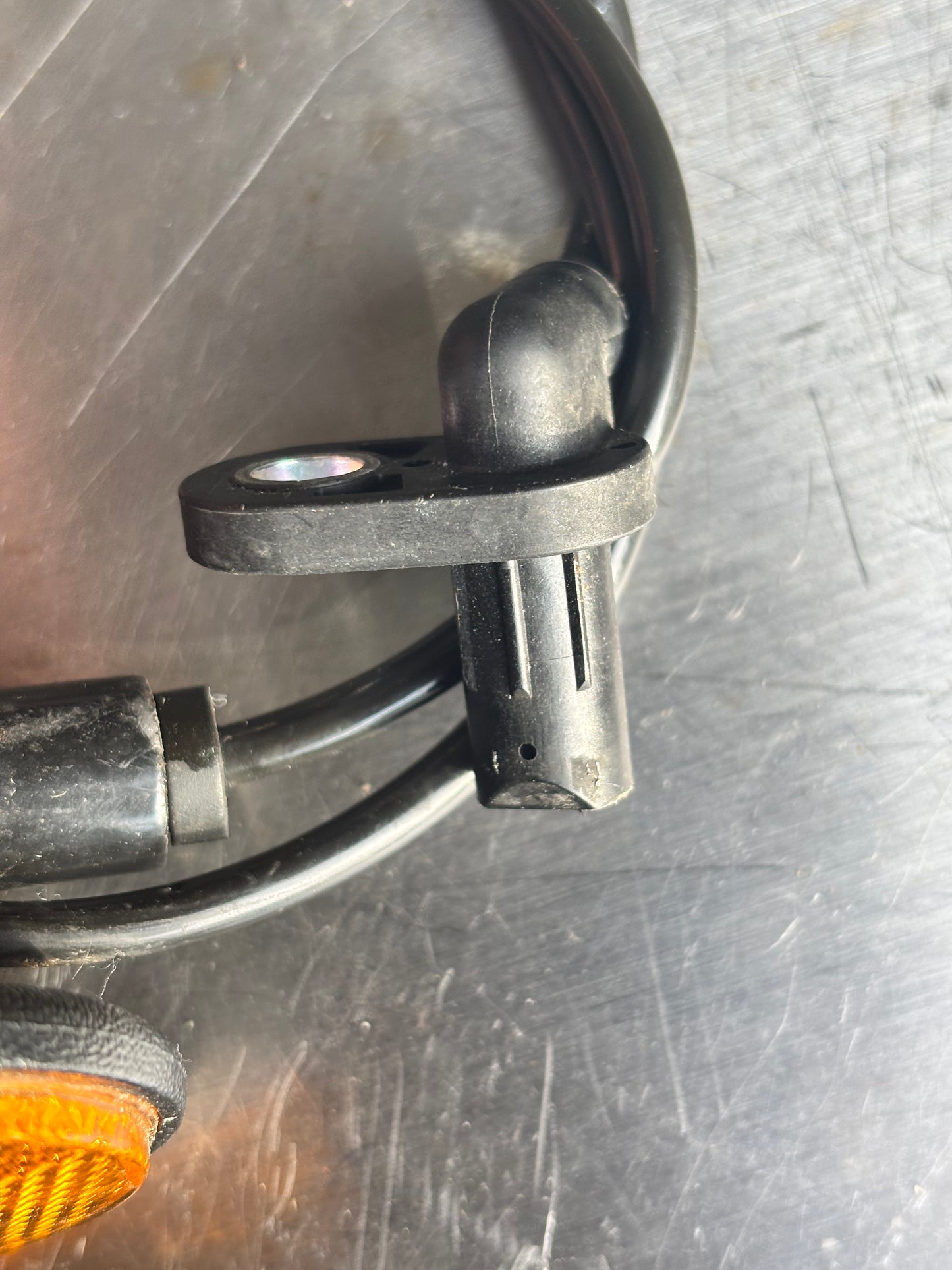 Capteur abs avant  yamaha mt 09 2021-2024 B7N-85870-00