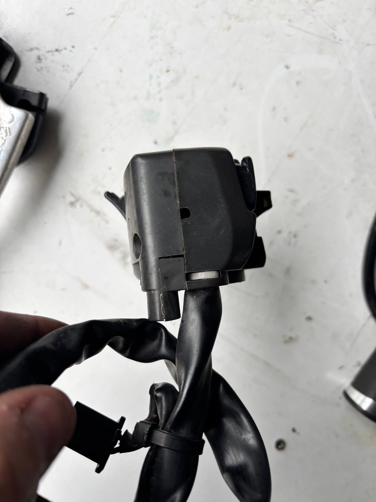 Comodo gauche Kawasaki Er6n er6f 2005/2011