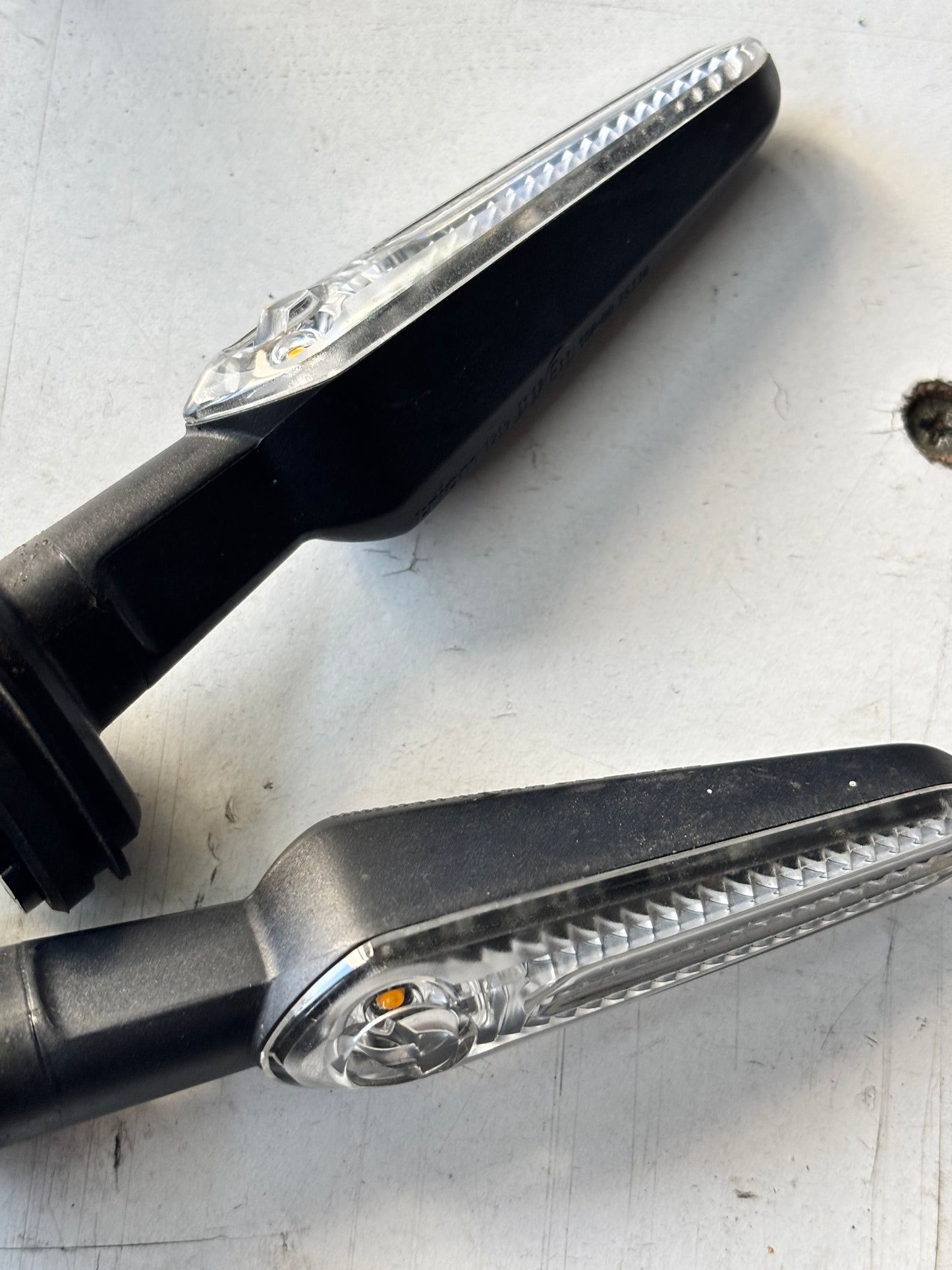 Paire Clignotant avant yamaha mt 09 2021-2024