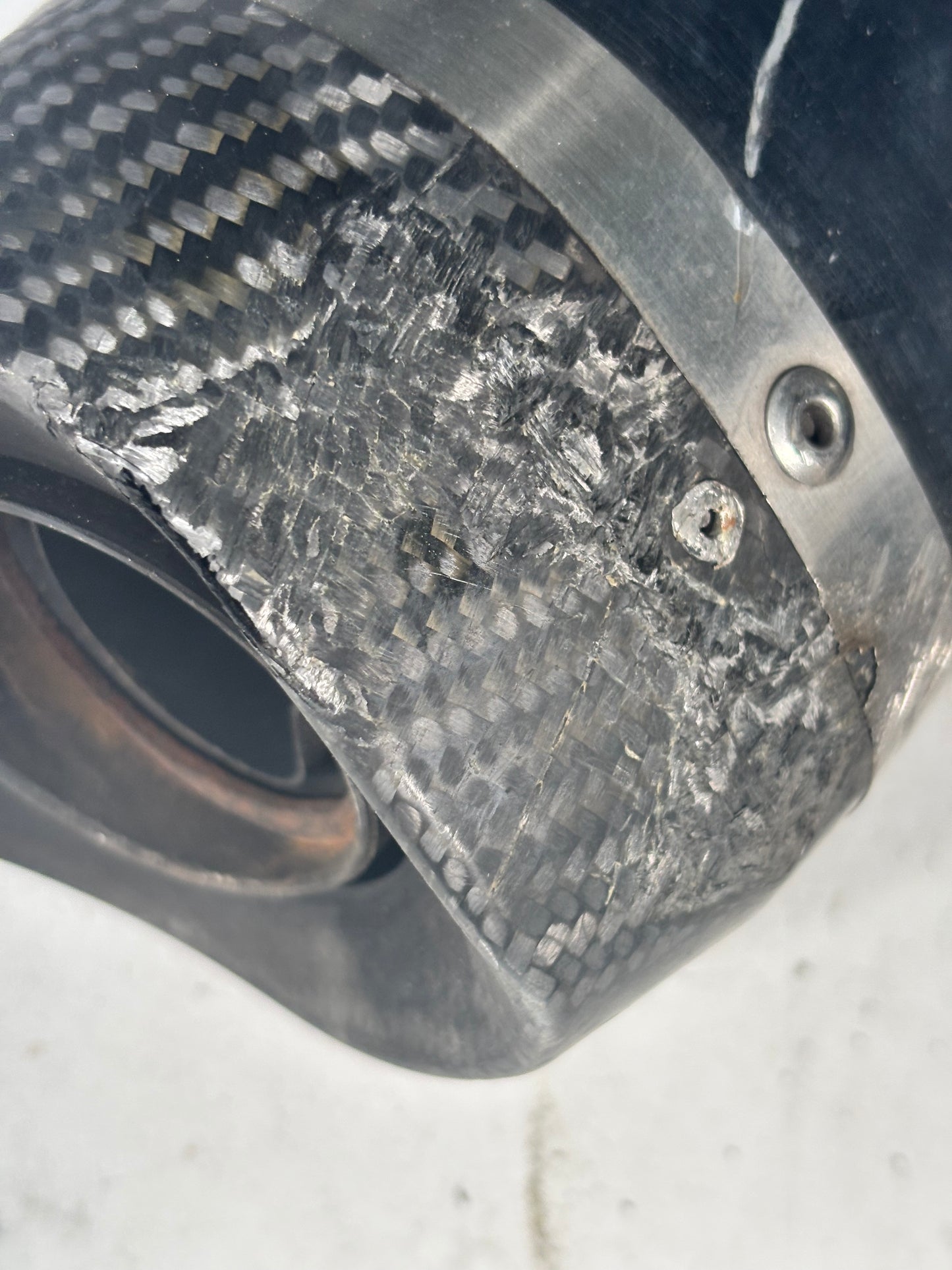 Ligne échappement ARROW yamaha mt 07 2014-2020 accidenté
