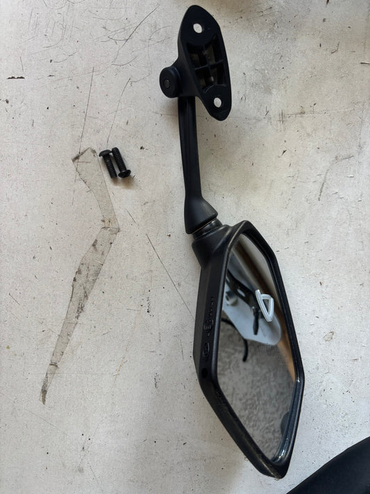 Rétroviseur droit  Kawasaki zx6r 2009/2012