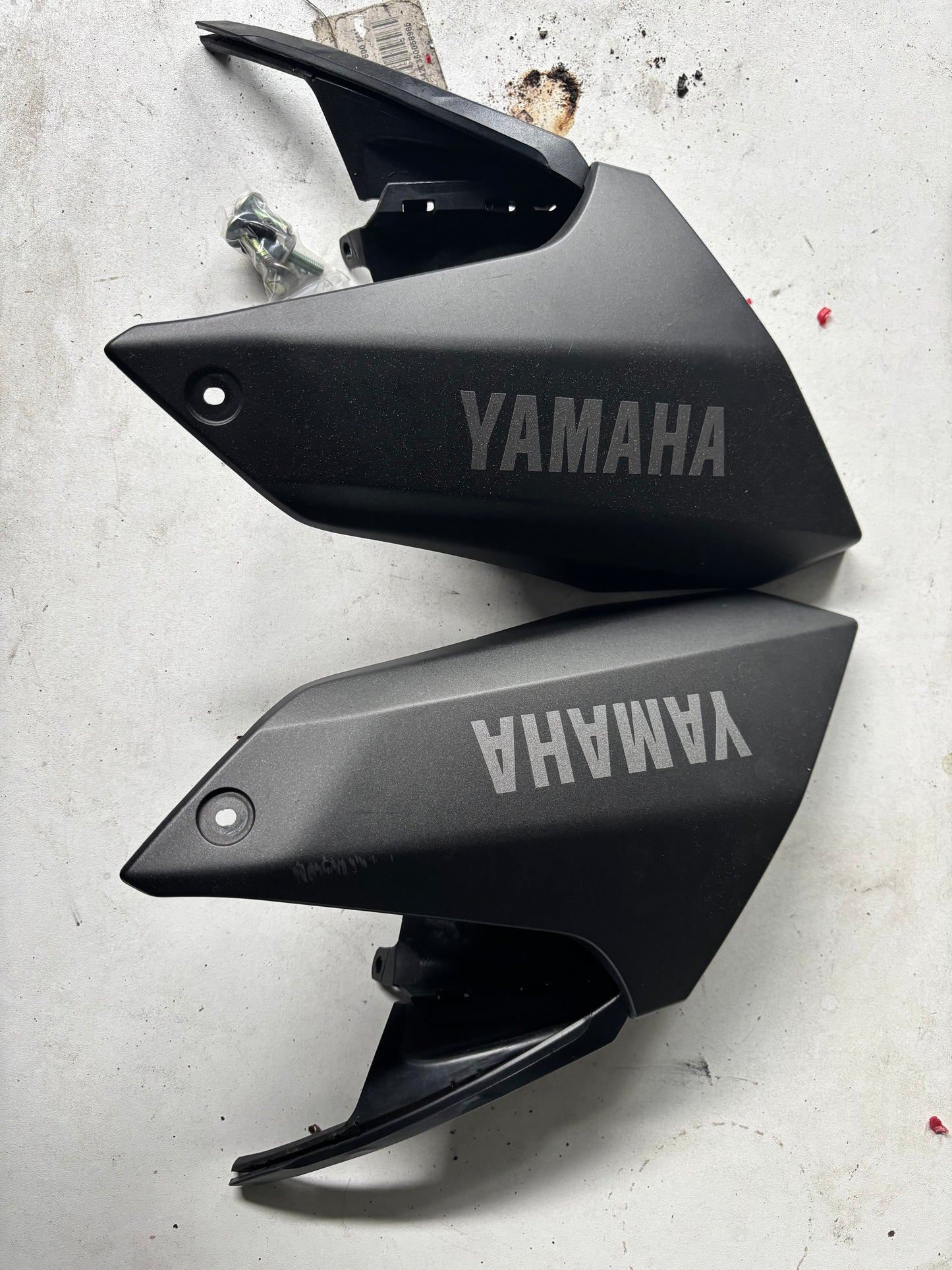 Luftschaufel Tank rechts und links Yamaha MT 09 2013-2016