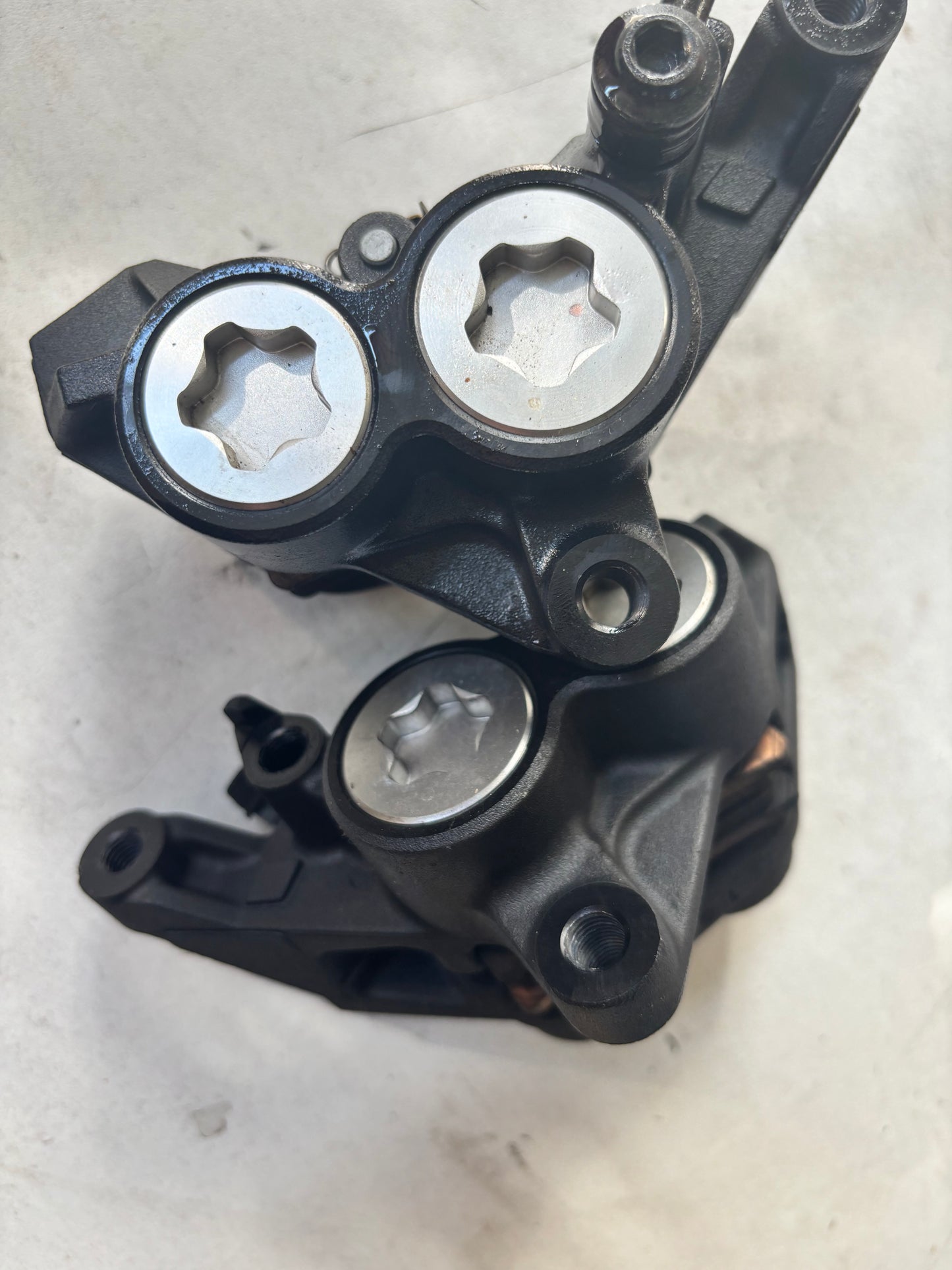 Paire étriers de frein avant yamaha Mt07 tracer 700 2014/2024