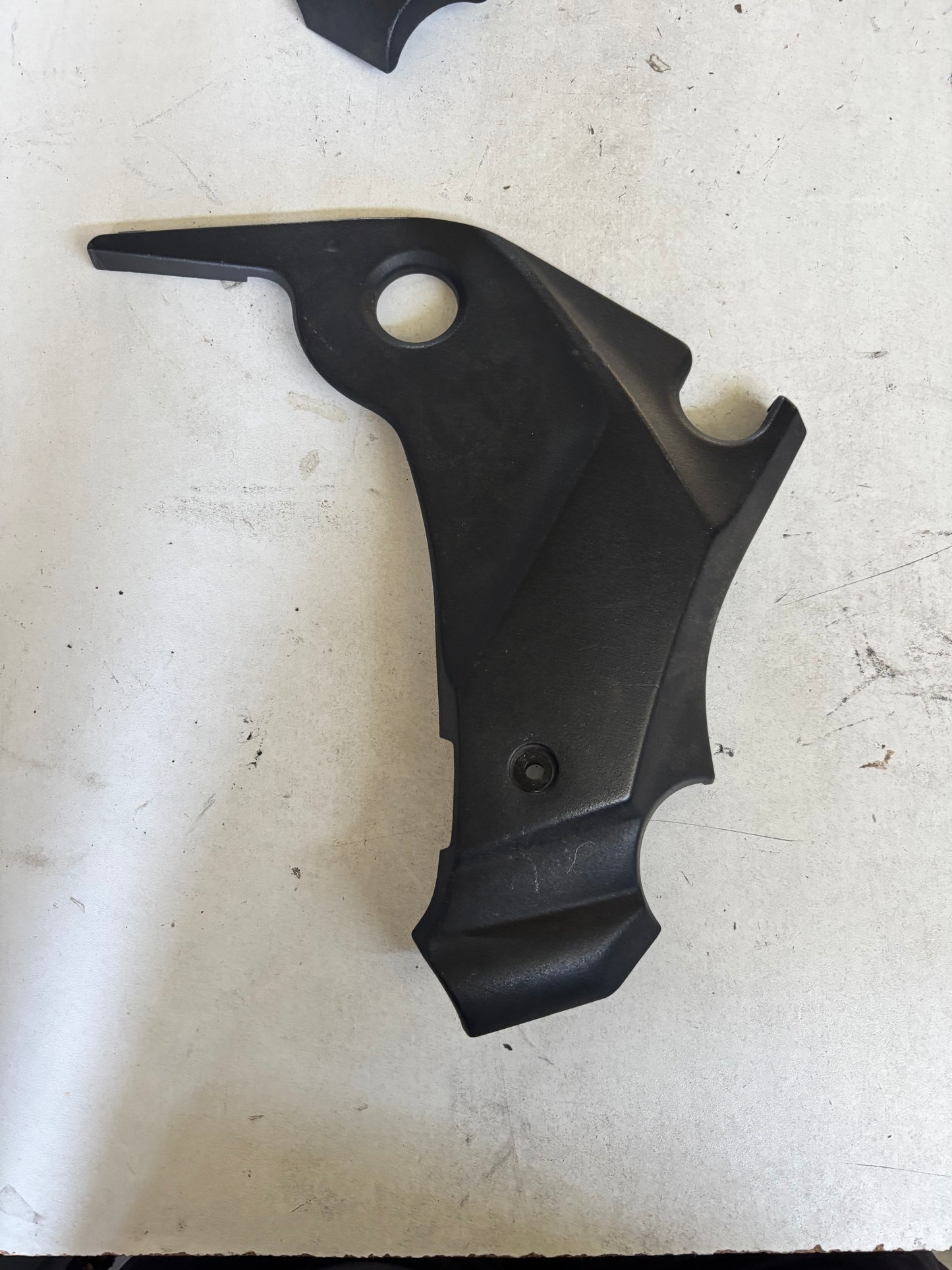 Protection cadre gauche Kawasaki Er6n  Er6F 2009/2011
