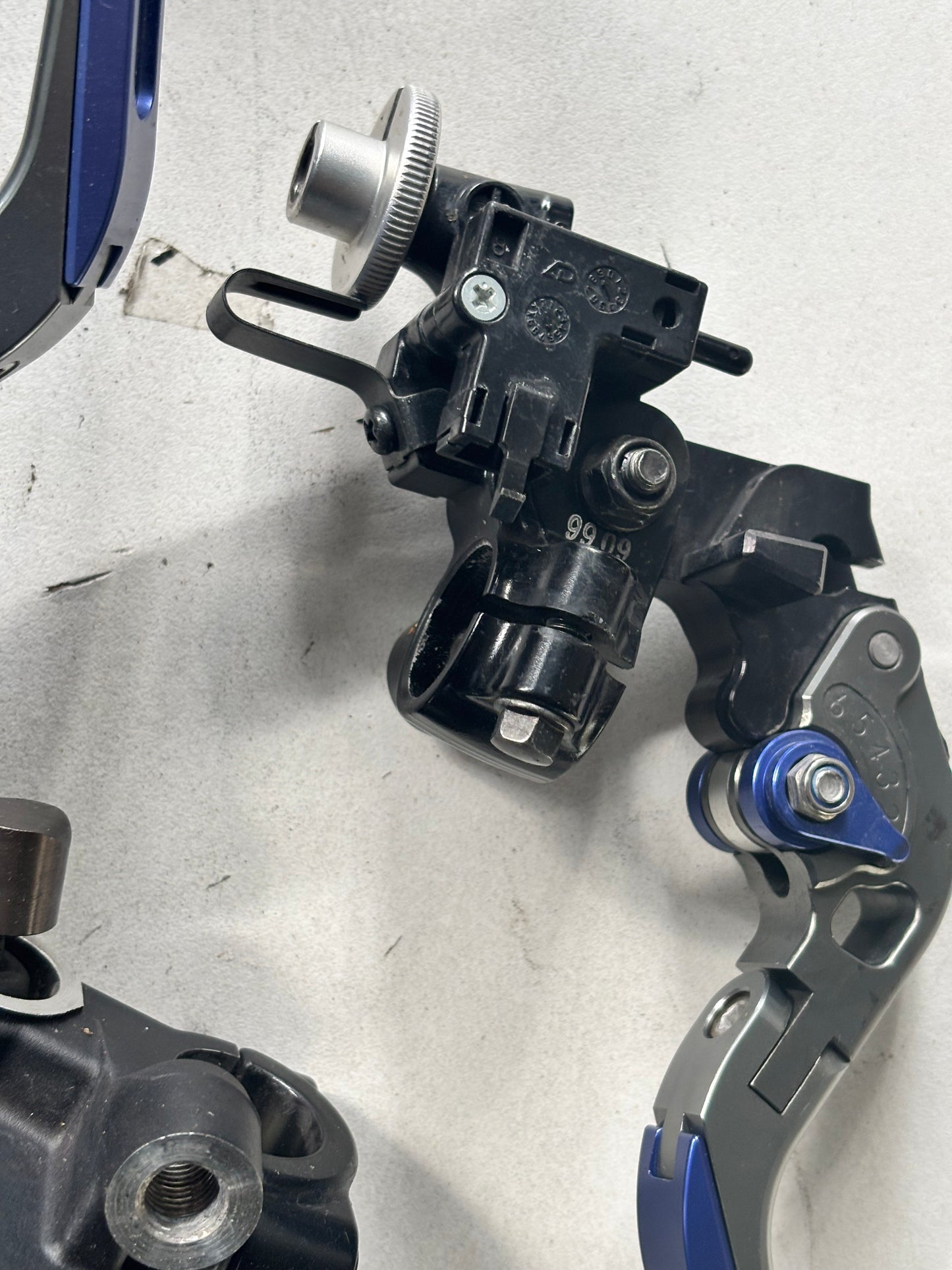 Set Levier embrayage / frein  yamaha mt tracer complet