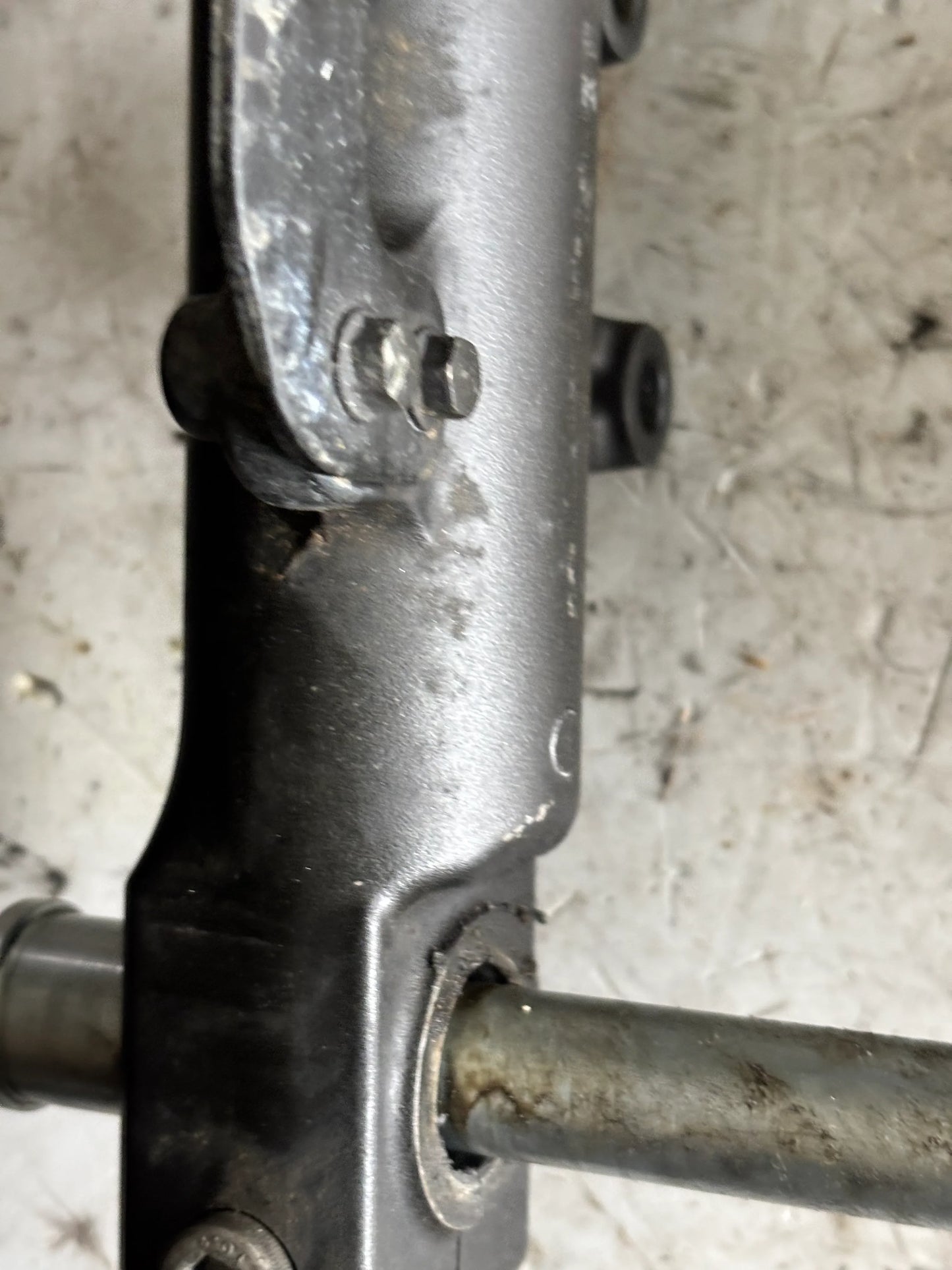 Fourche bras de fourche Er6n Kawasaki 2005/2008 sans abs
