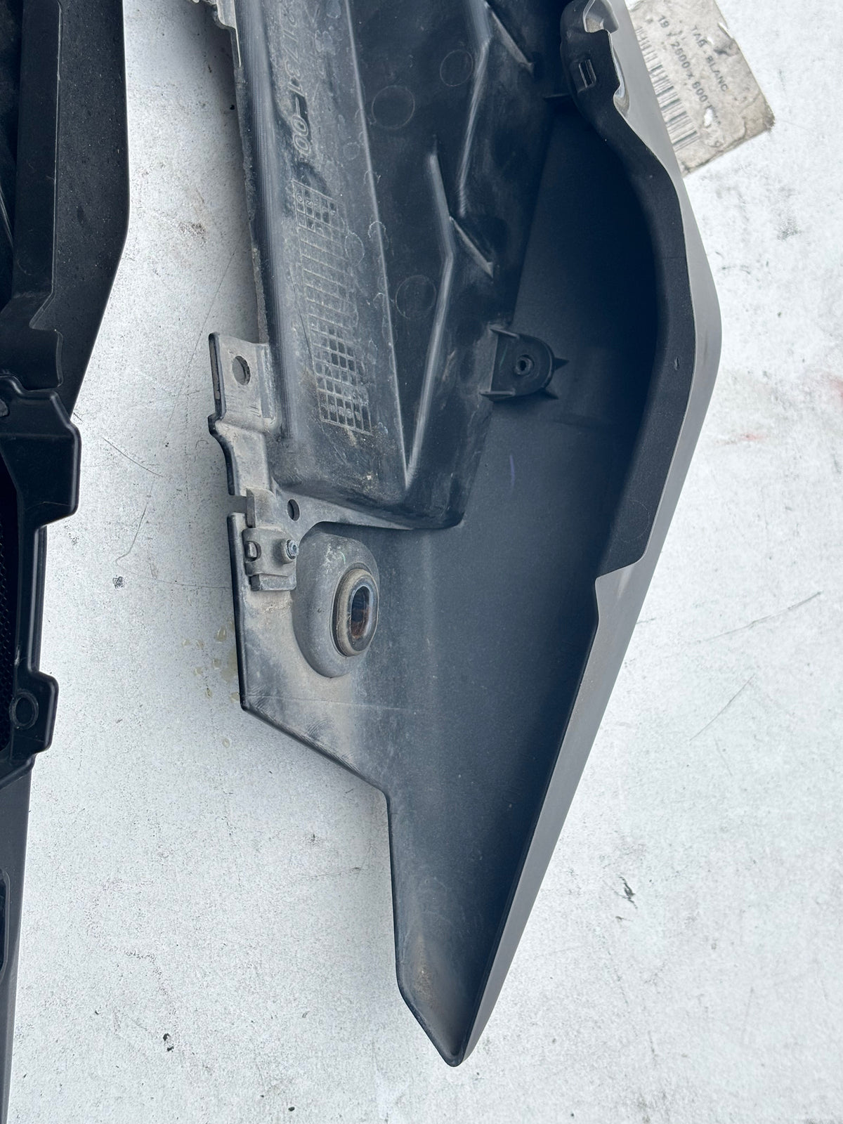 Carénage coque arrière droit et gauche Yamaha mt09 2017/2020