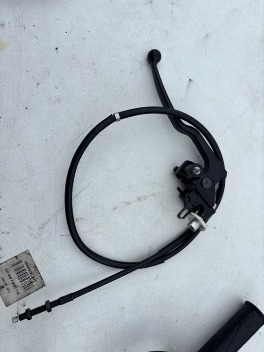 Levier et cocotte embrayage yamaha MT 07 / tracer 700 2014/2024