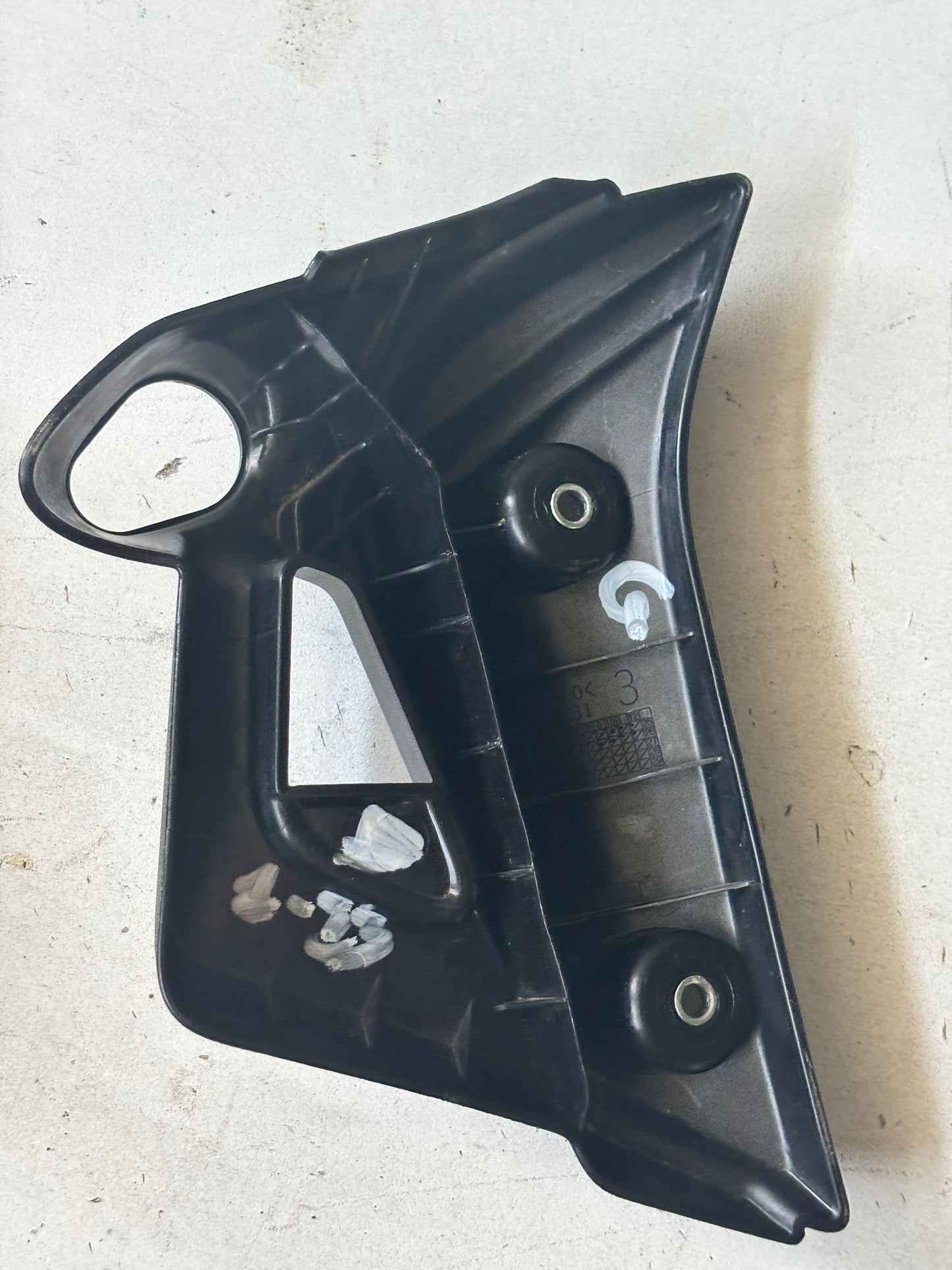 Écope radiateur support clignotant Yamaha mt07 2021/2024 Gauche