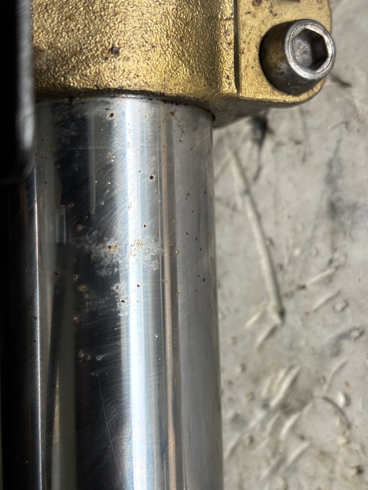 Fourche bras de fourche Er6n Kawasaki 2005/2008 sans abs