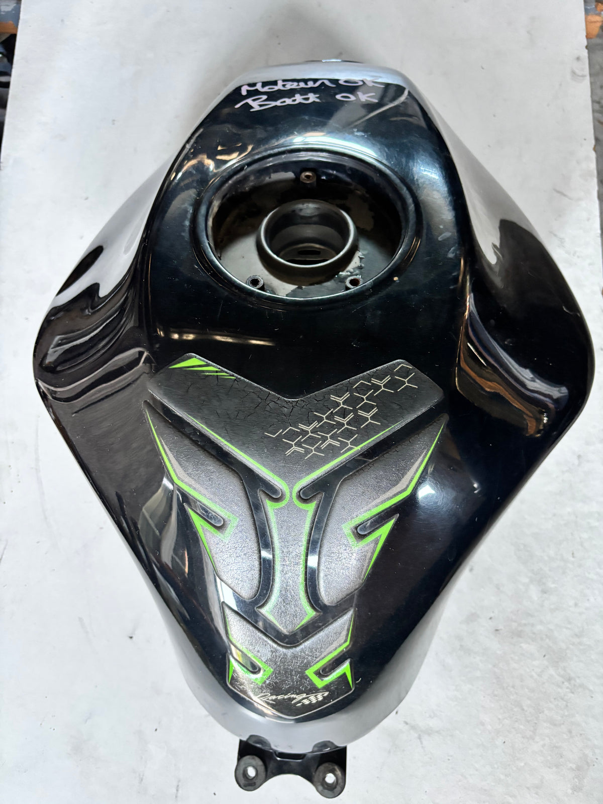 Réservoir essence Kawasaki Er6n 2005/2008