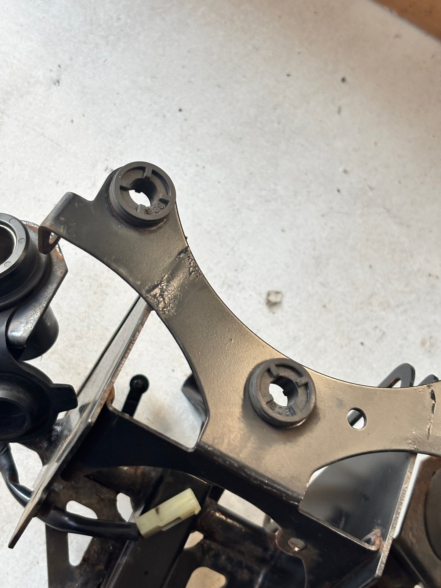 Araignée support tête de fourche  yamaha tracer 900 2015/2017