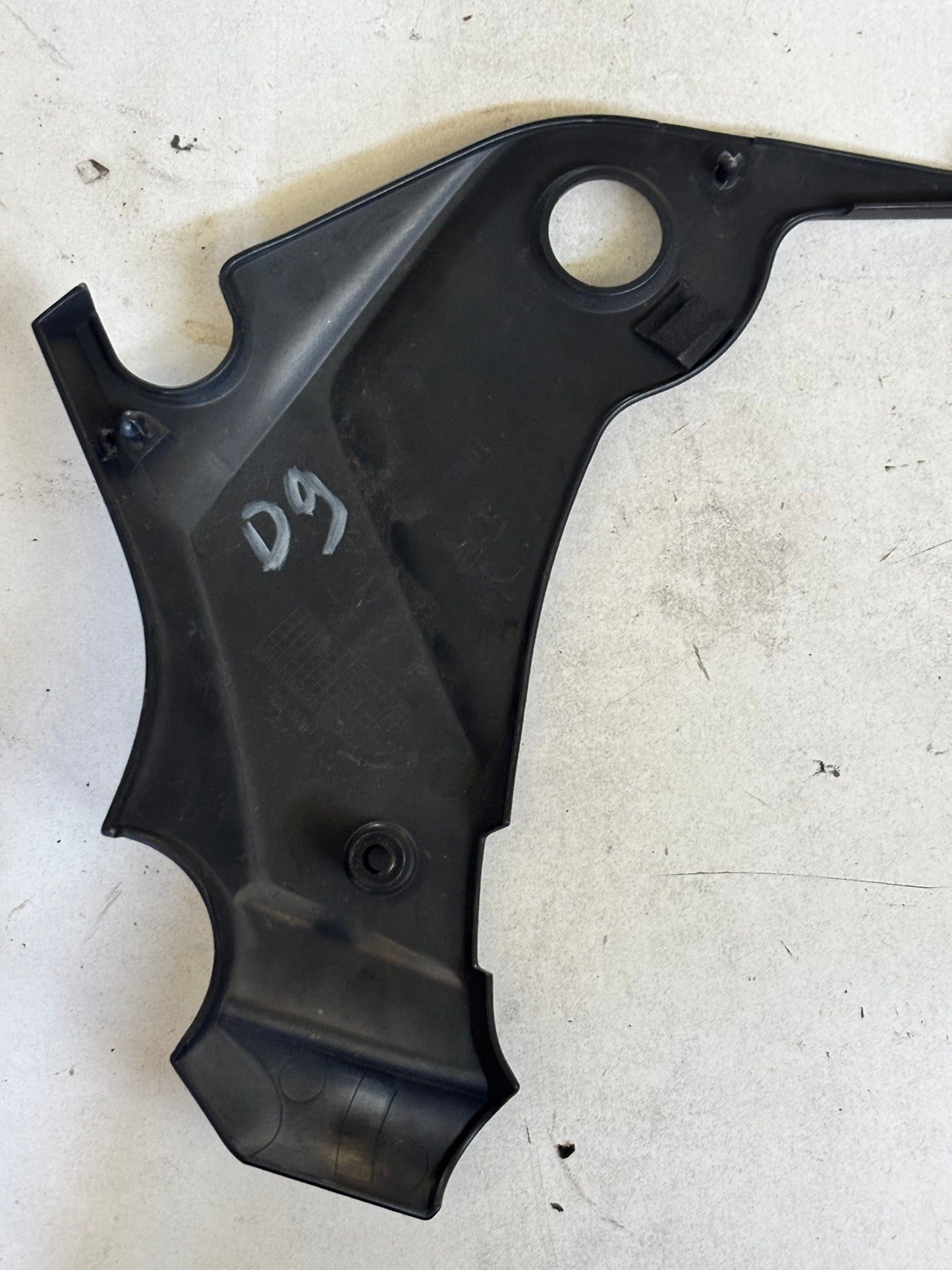 Protection cadre droit Kawasaki Er6n  Er6F 2009/2011