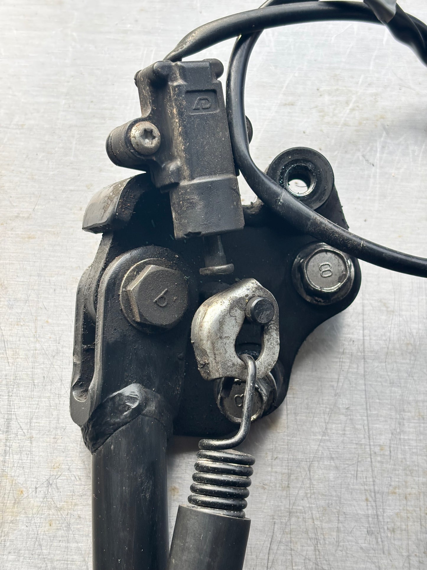 Béquille yamaha mt 09 2021-2024