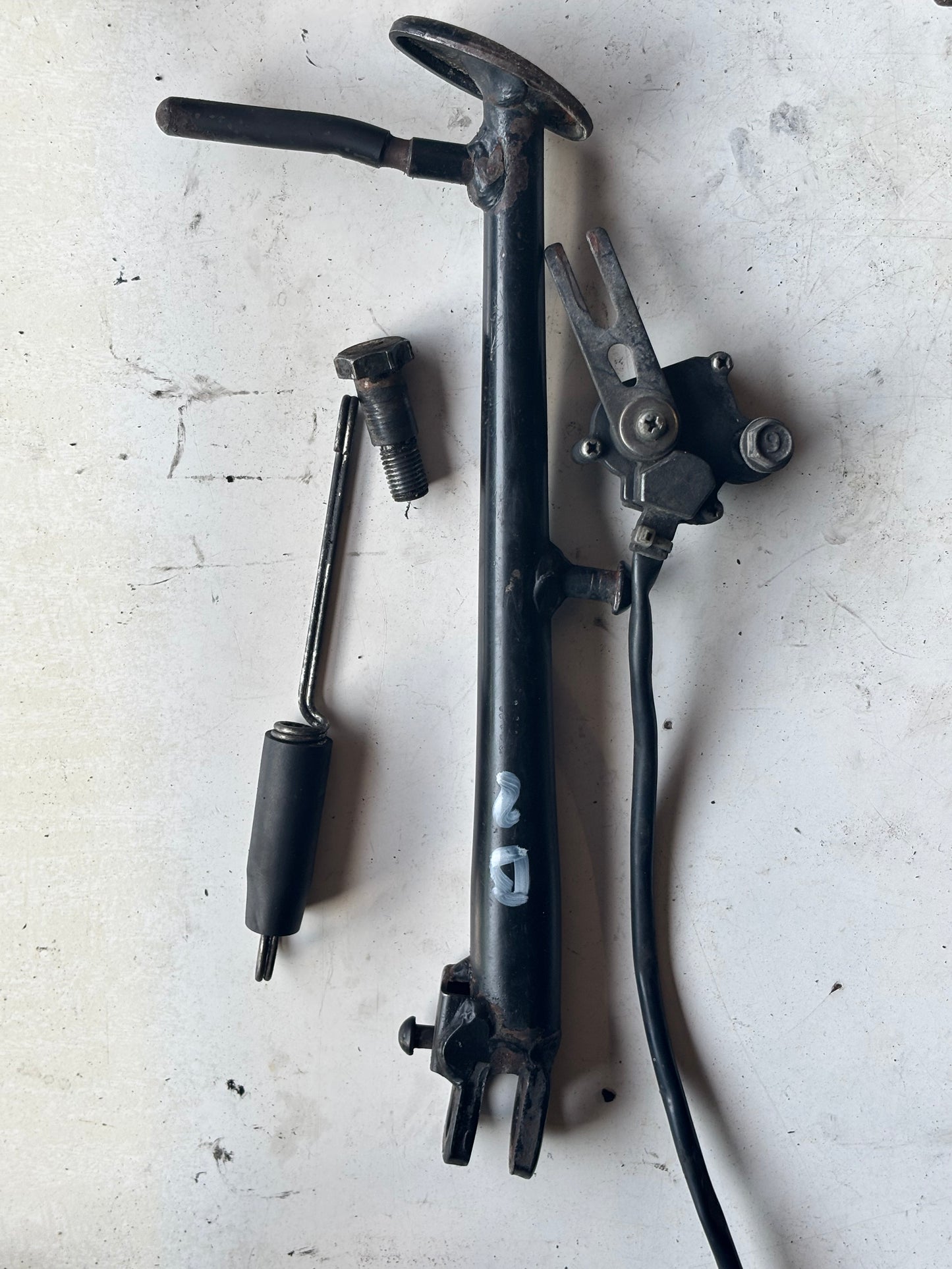 Béquille et contacteur Kawasaki Er6n er6f