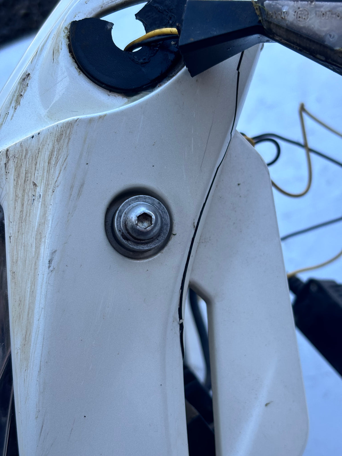 Phare feu optique avant  Yamaha Xj6 2009 à 2016v