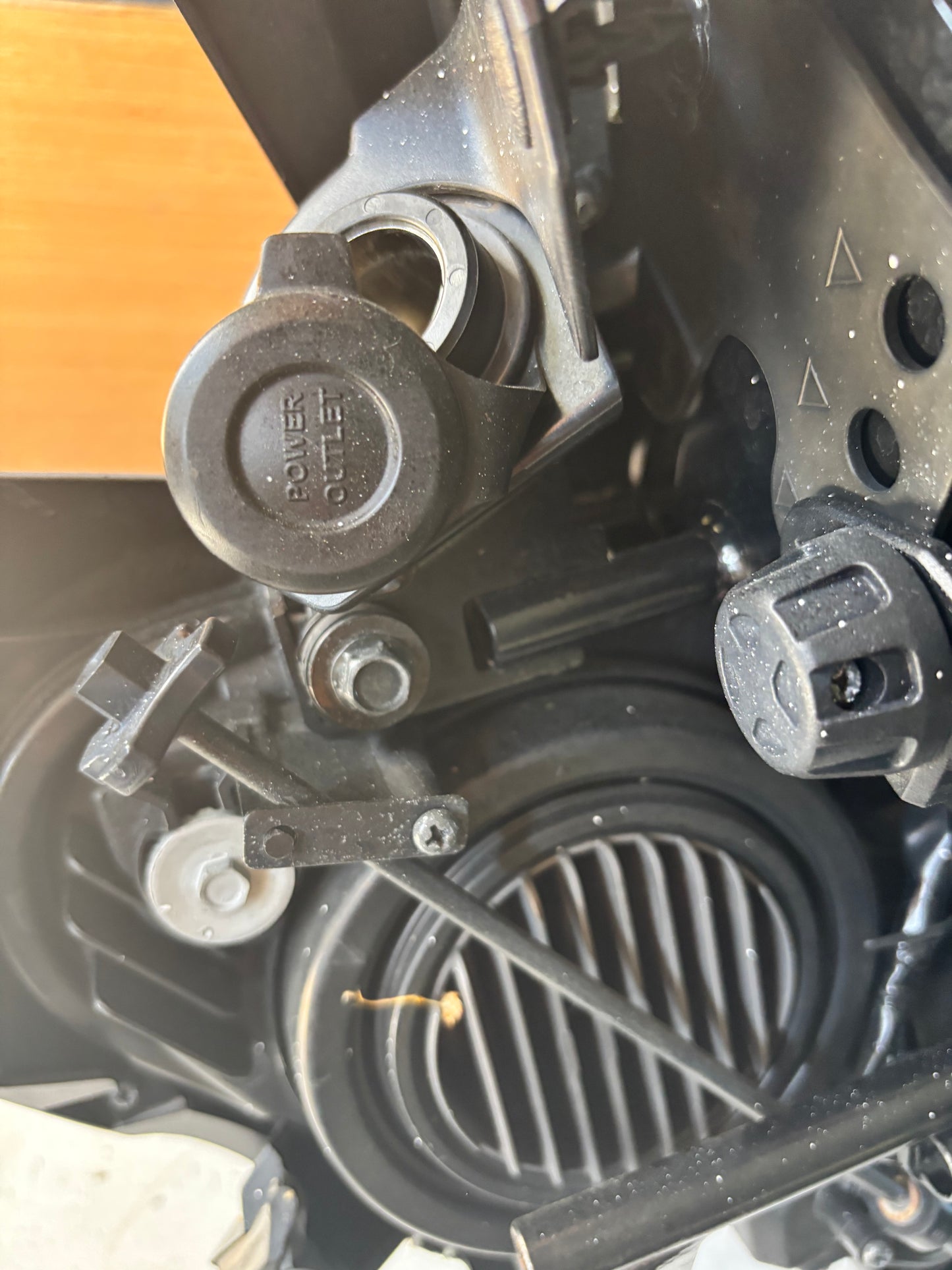 Verkleidungshalterung Spinnenoptik Scheinwerfer Yamaha Tracer 900 2015 bis 2017