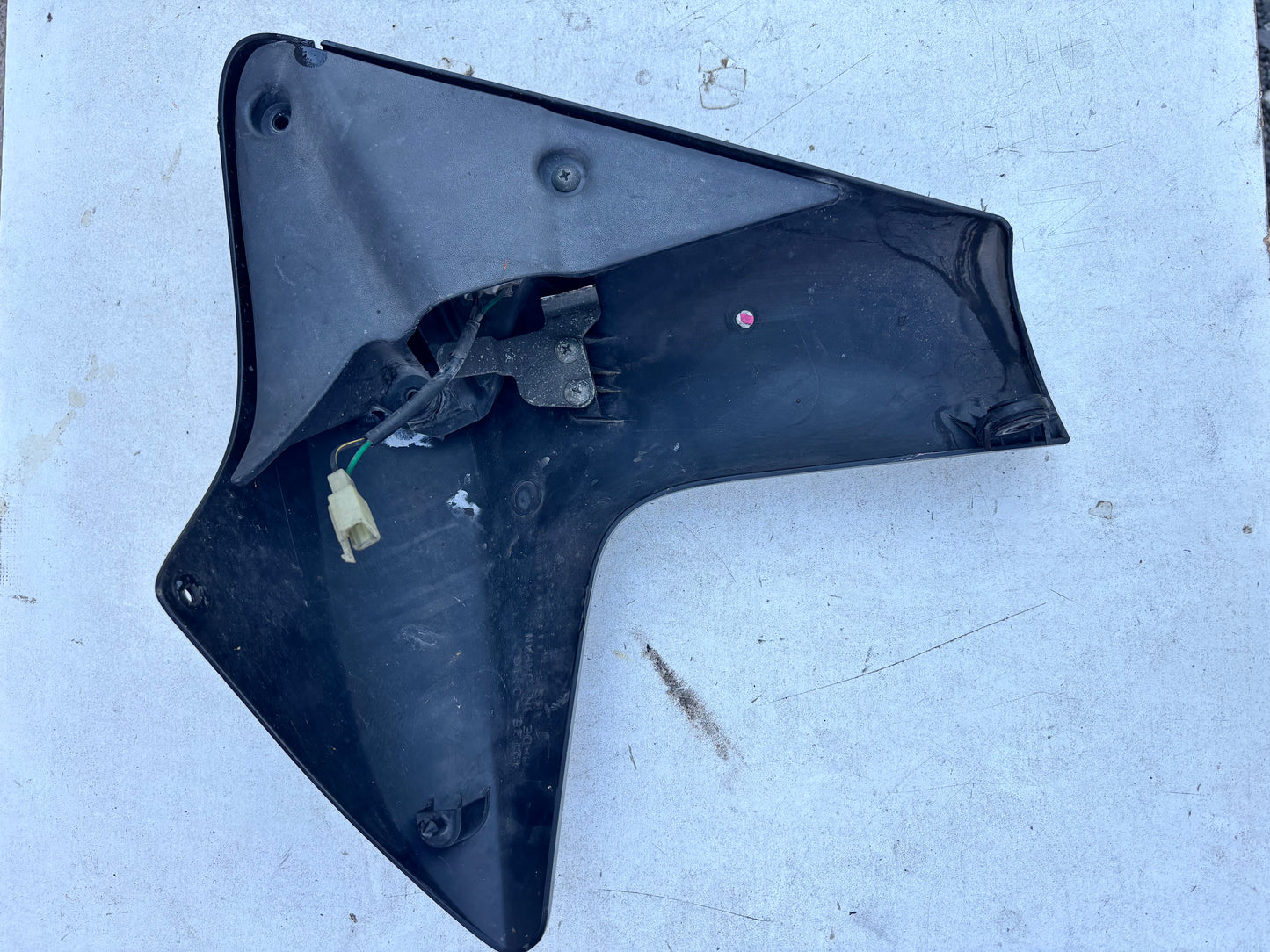 Écope gauche  avec clignotant Kawasaki Er6N 2005/2008
