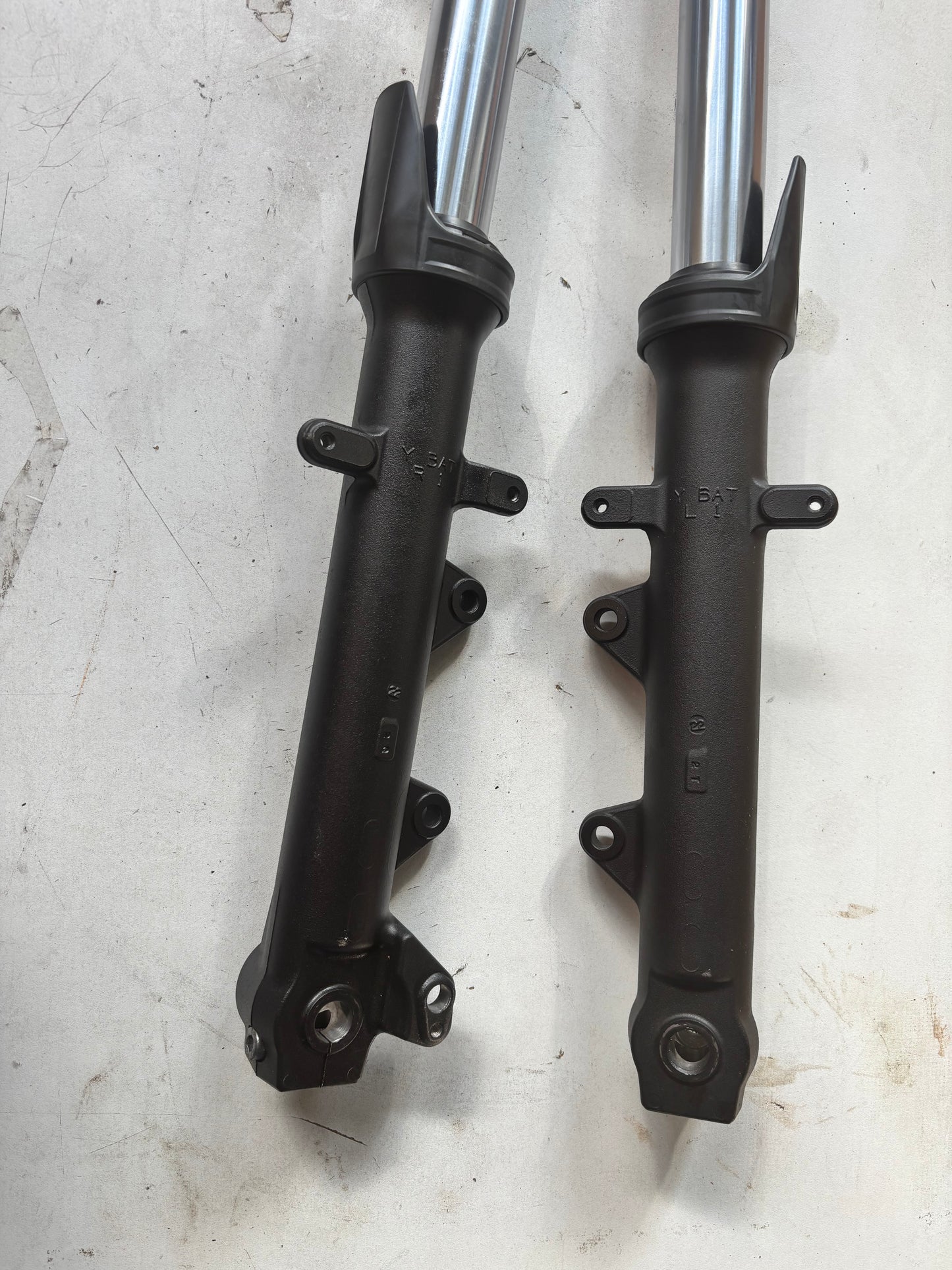 Bras Fourche ABS yamaha mt 07 2021-2024 à réviser