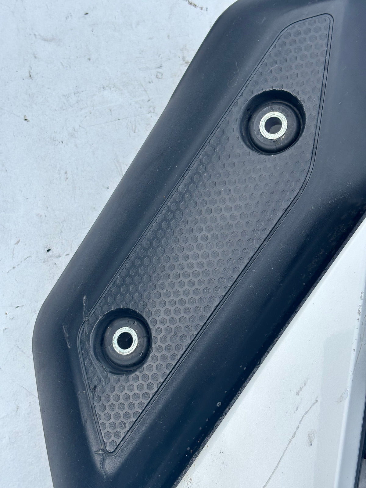 Carénage protection écope droite Yamaha Xj6 2009 à 2016