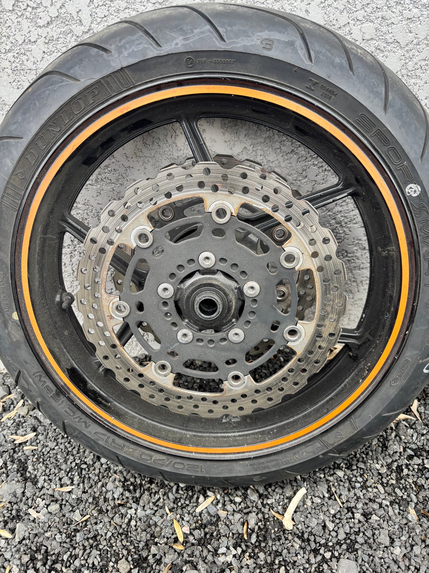 Vorder- und Hinterrad Kawasaki ER6 2005/2011