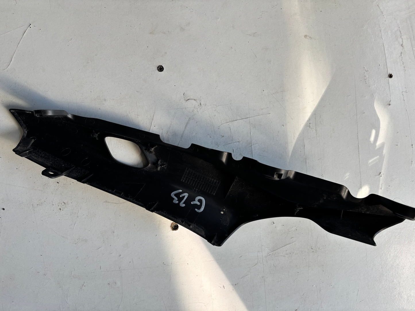 Coque arrière gauche yamaha mt 09 2021-2024