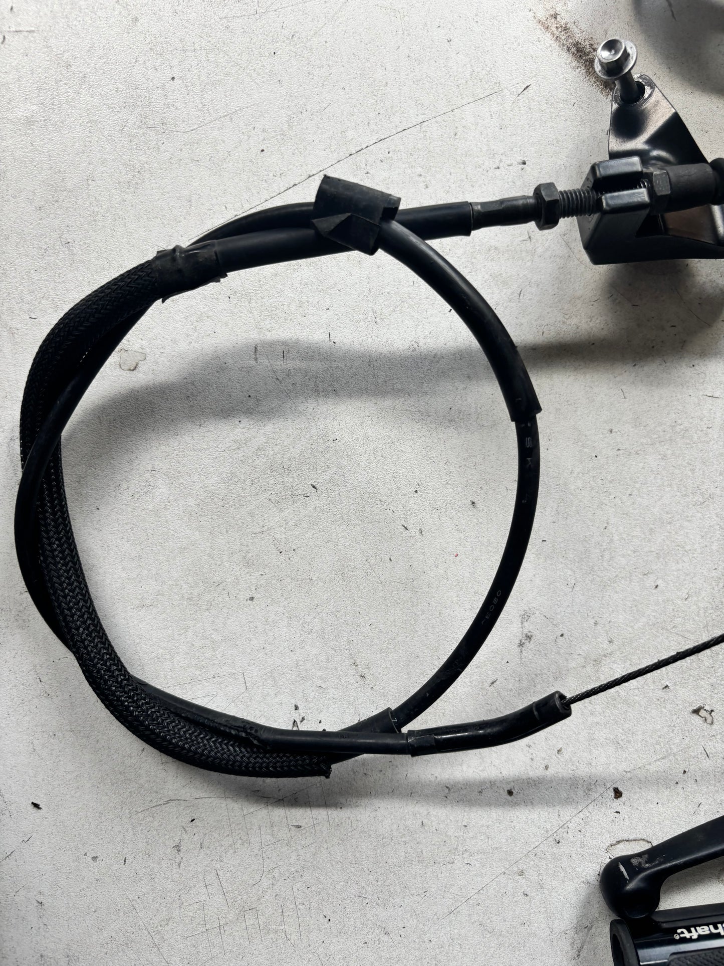 Câble embrayage et support Kawasaki zx6r 2009/2012