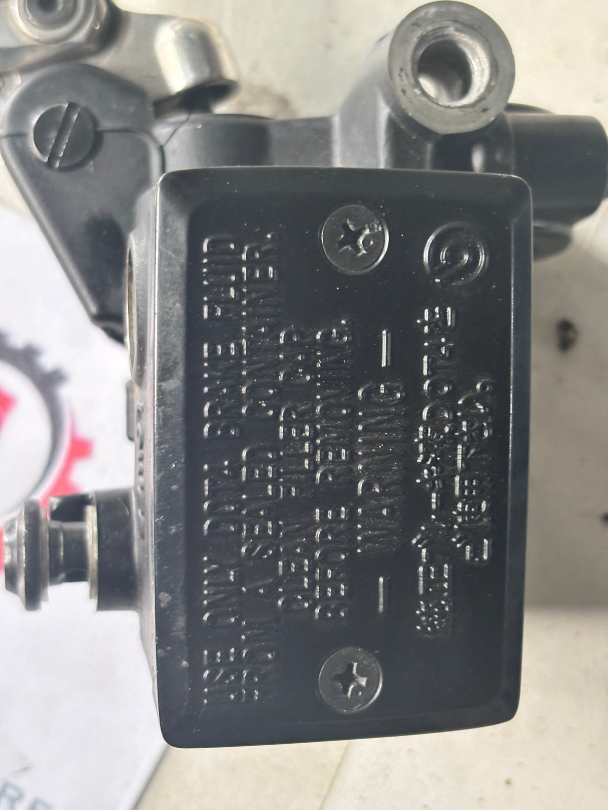 Yamaha MT 07 brake master cylinder and lever